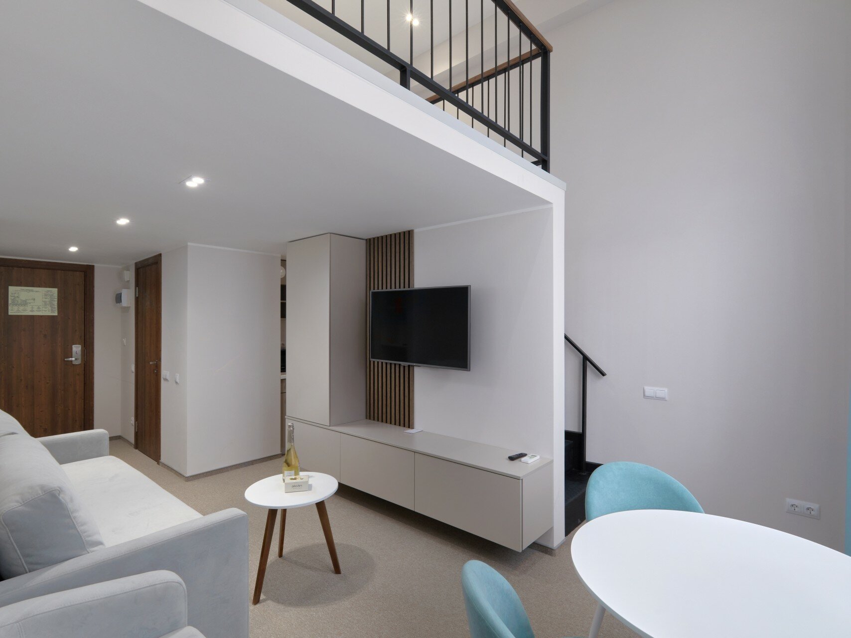 Duplex 2-местный  двухуровневый номер без балкона