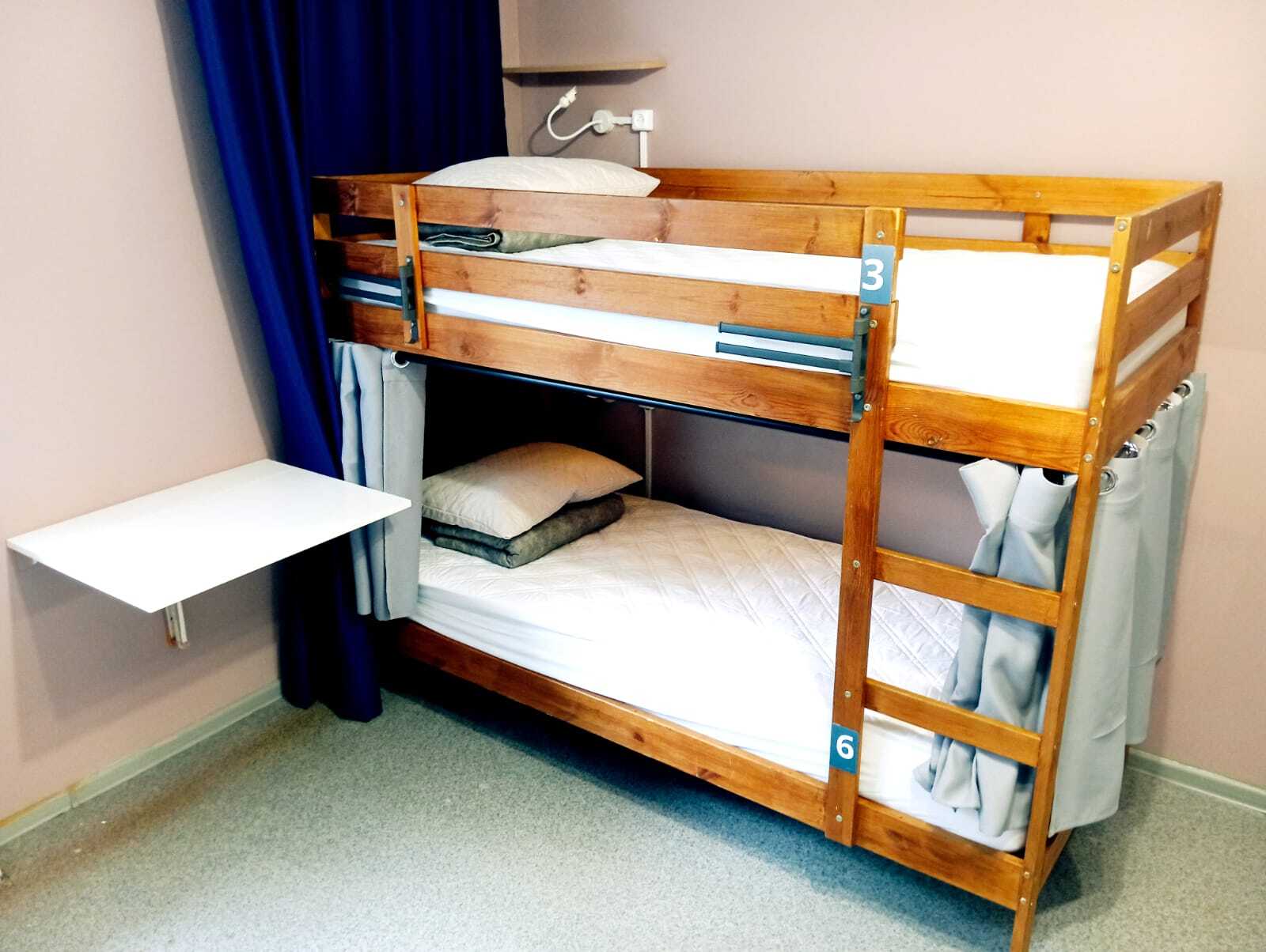 6- местный Общий номер (верхние места)