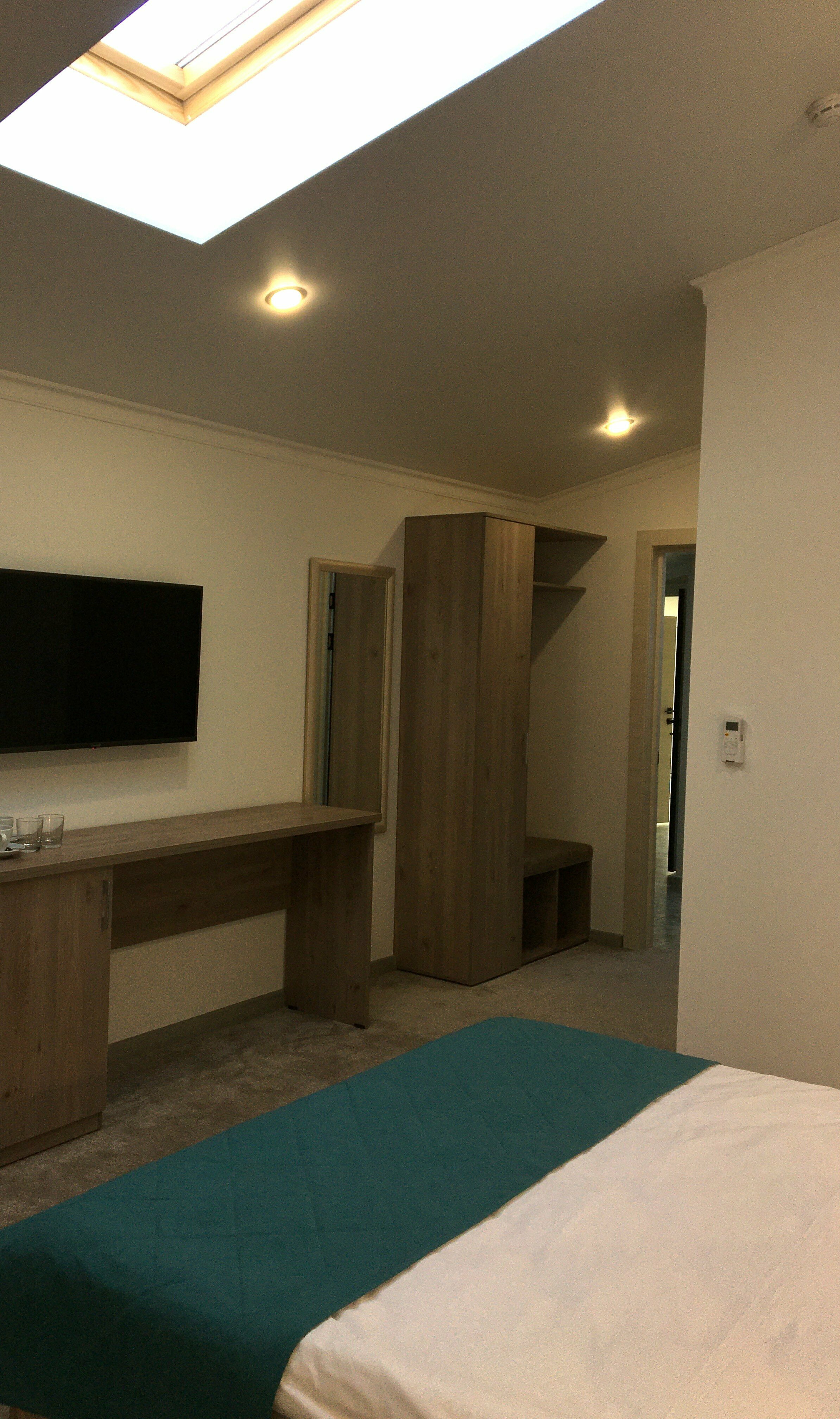 Двухместный номер с мансардным окном