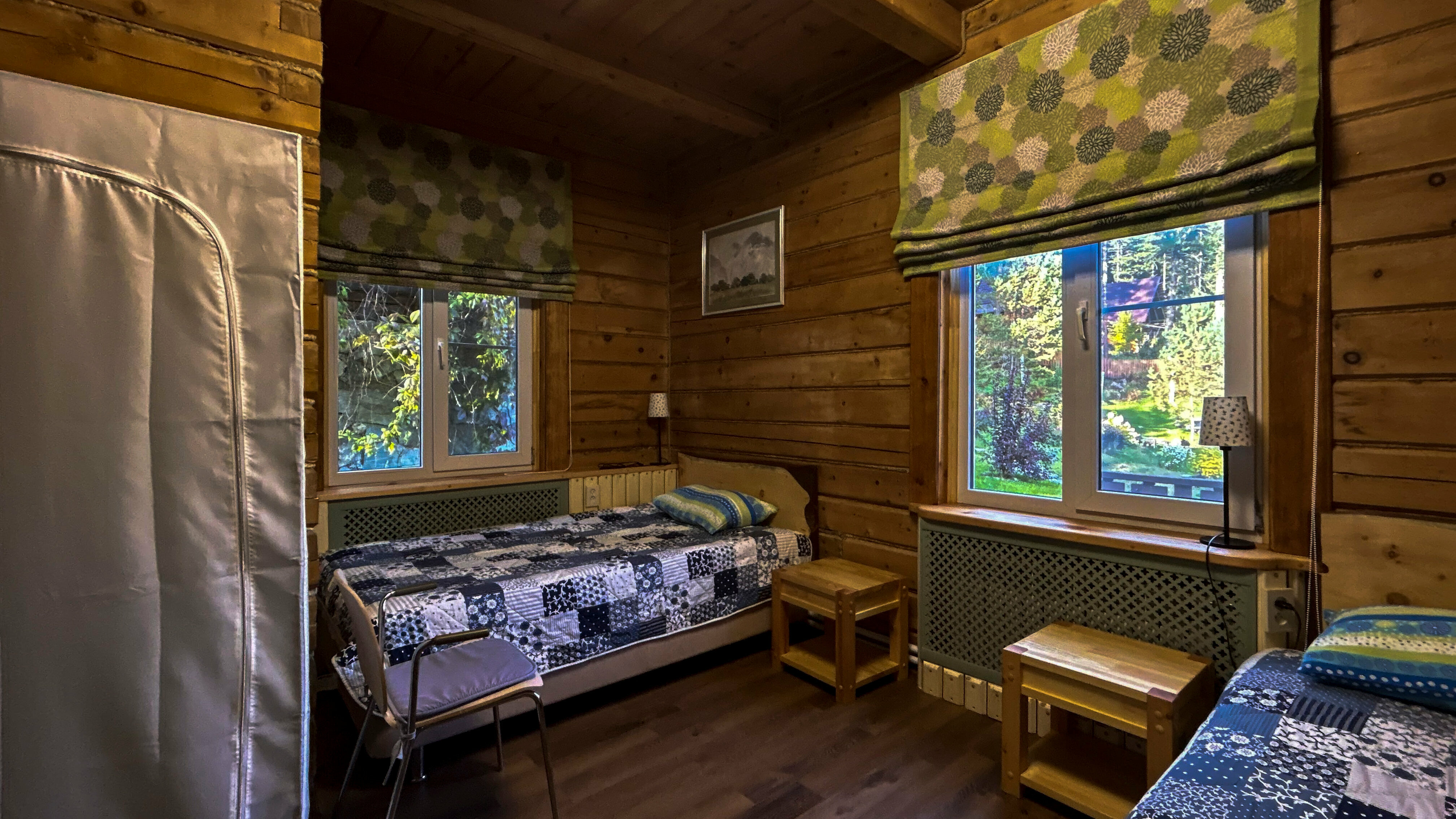 Улучшенный двухместный номер с 2 отдельными кроватями