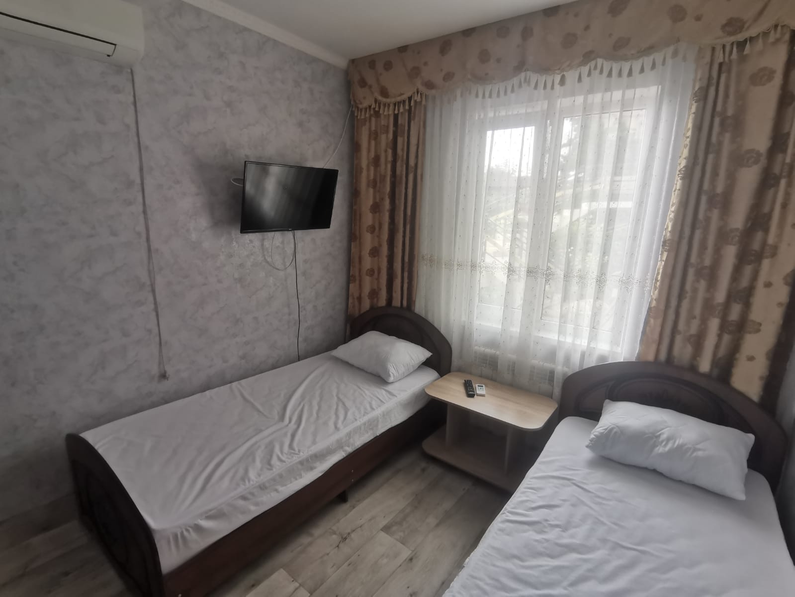 Бюджетный трехместный номер