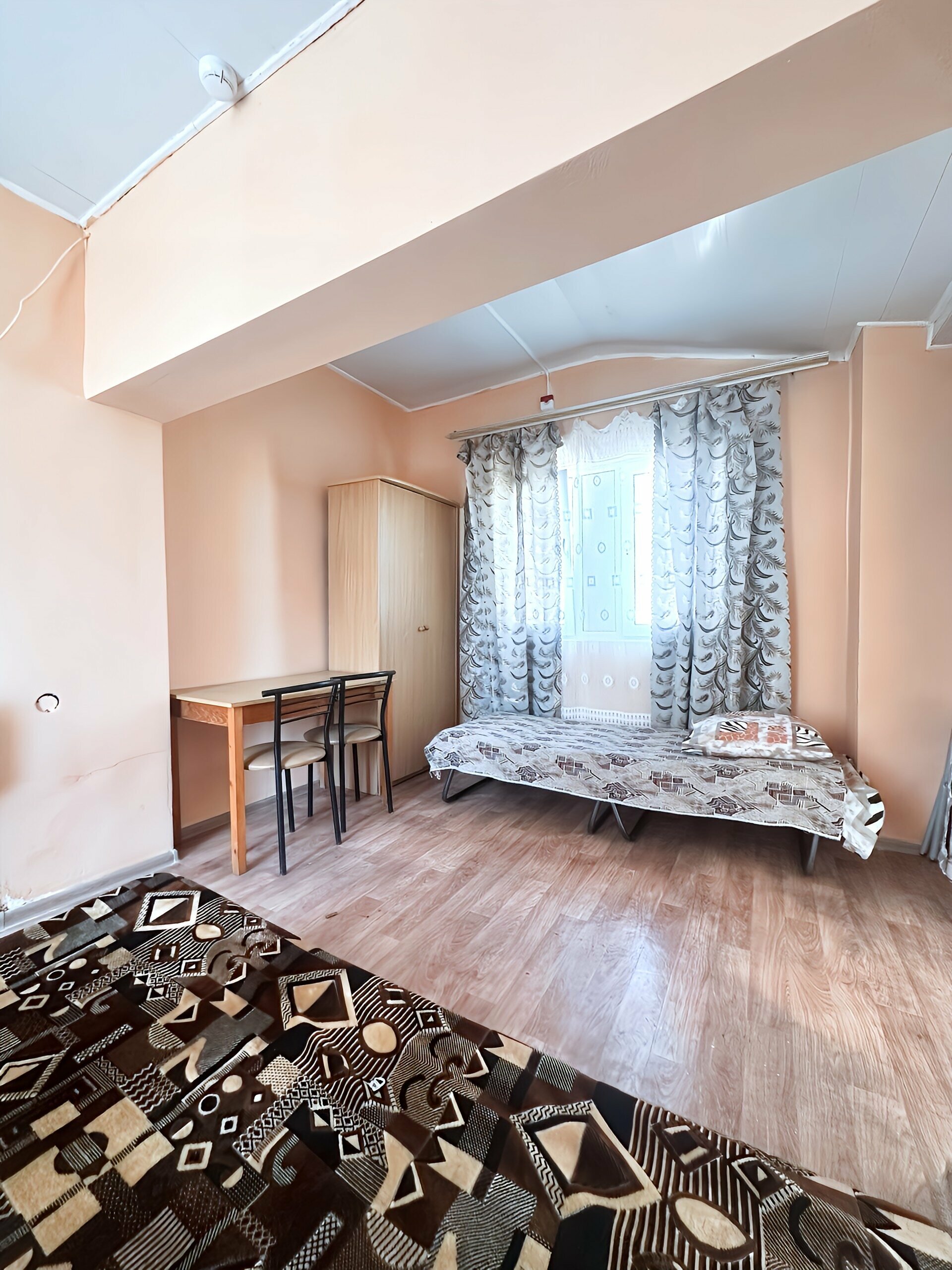 Четырехместный номер эконом-класса