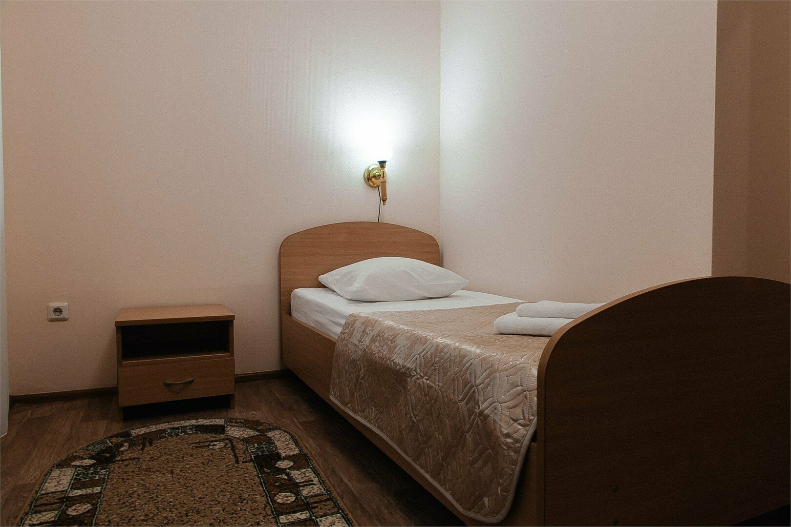 Второй категории (2-мест, 1-комн) вторая категория 3-корпус