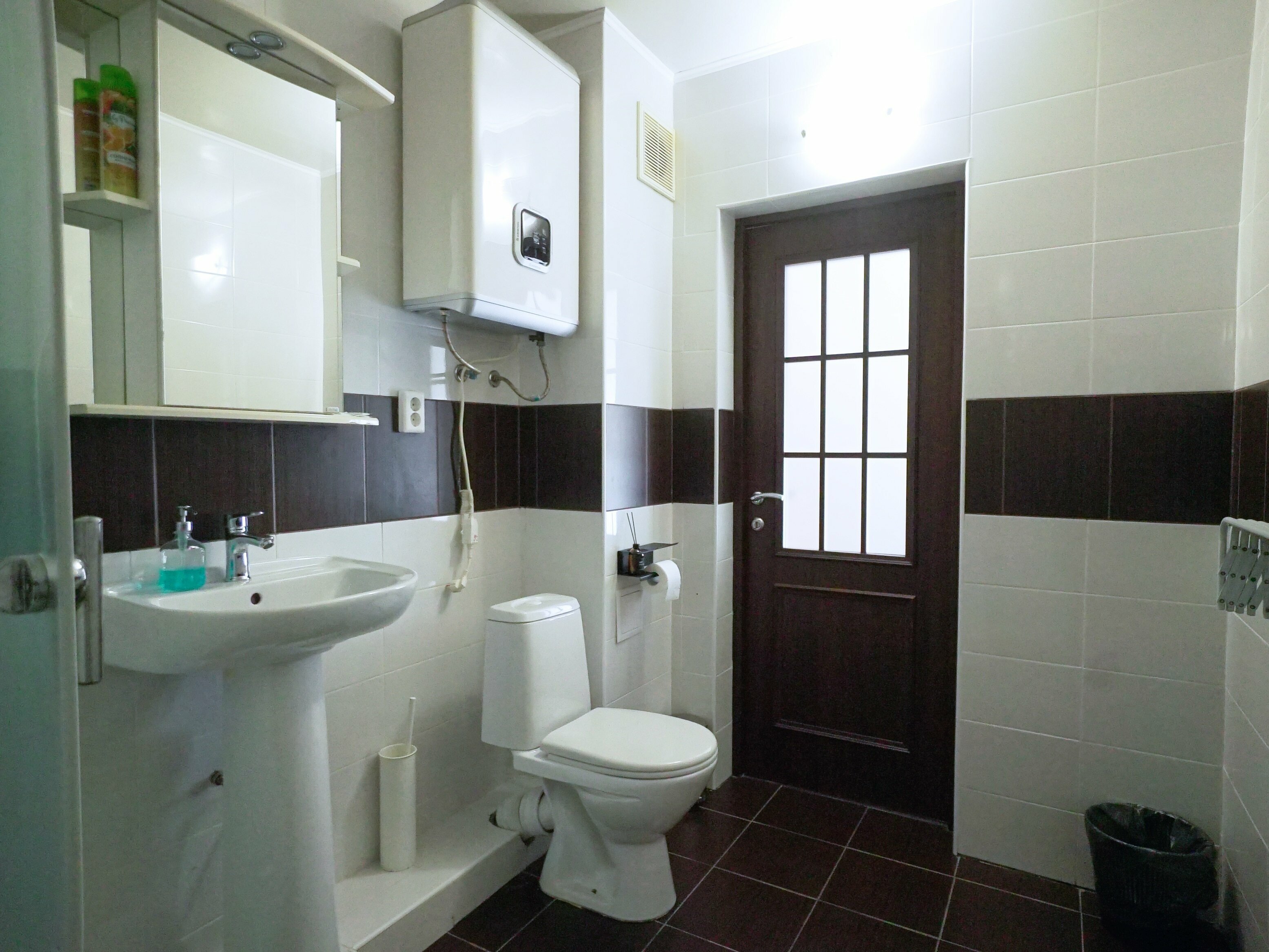 Двухместный номер с большой кроватью или двумя односпальными кроватями КОМФОРТ ПЛЮС