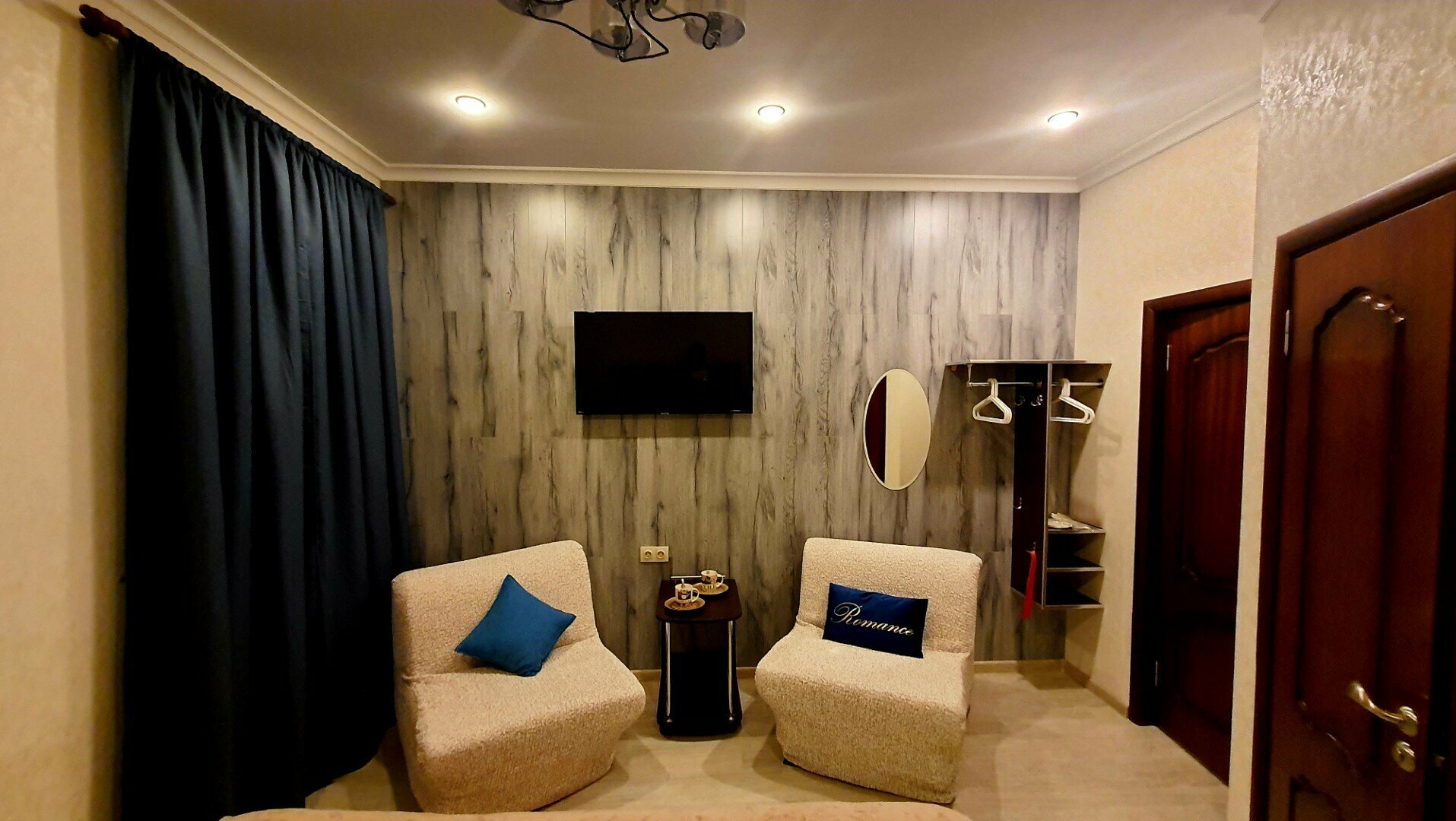 Улучшенный двухместный номер с 1 кроватью