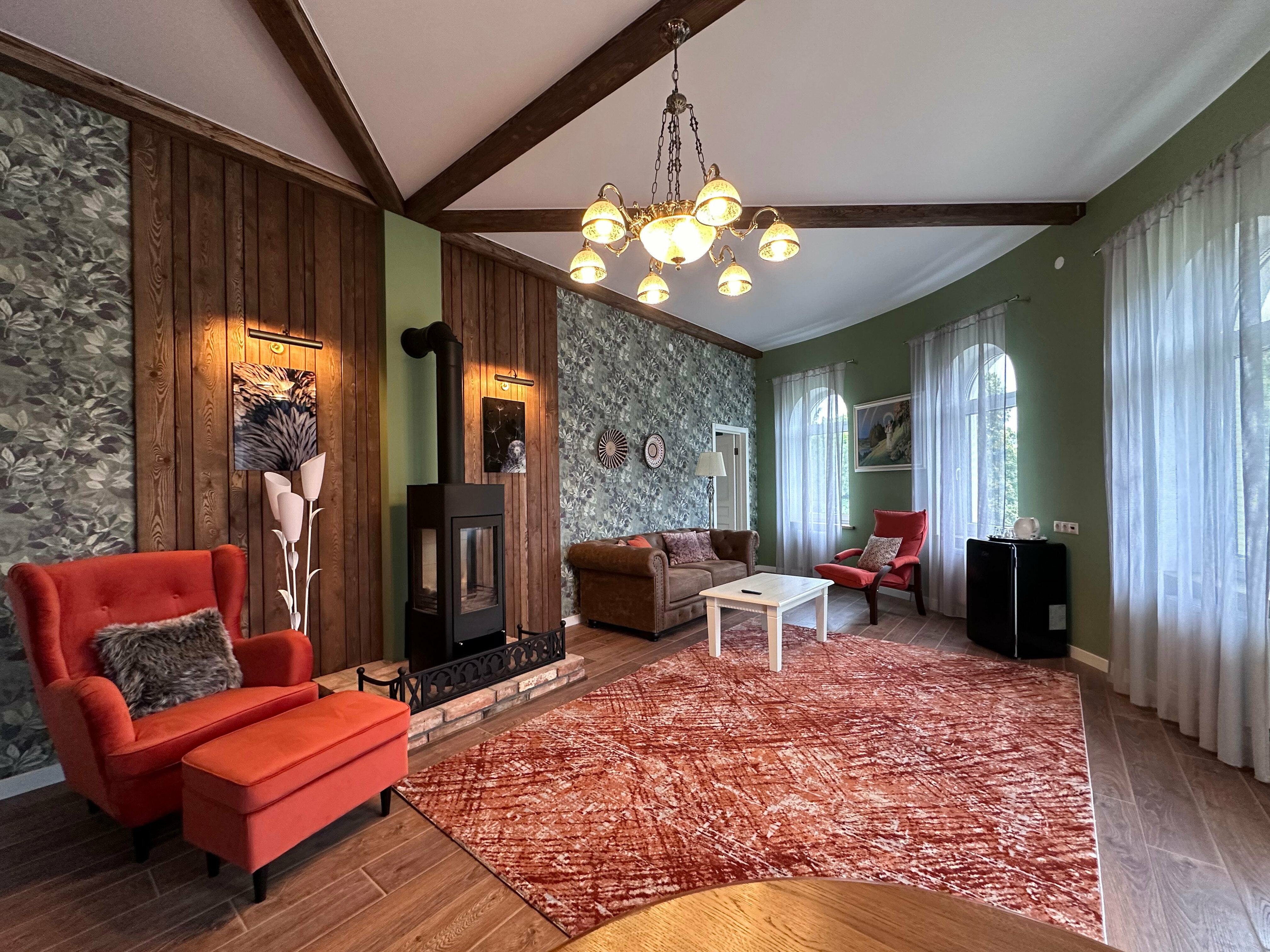 Люкс с видом на озеро