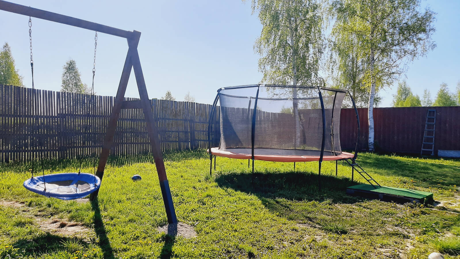 Дом в стиле абстракции