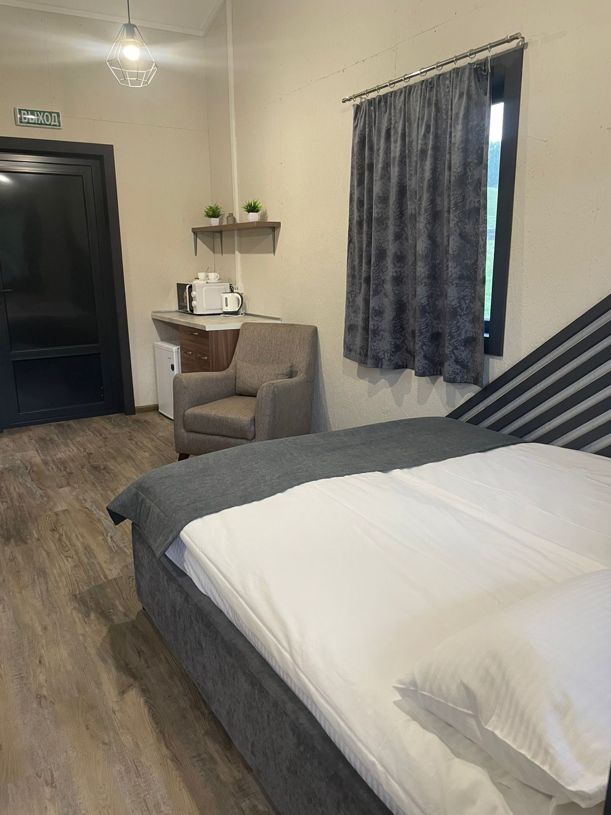 Двухместный номер с 1 кроватью или 2 отдельными кроватями, вид на горы