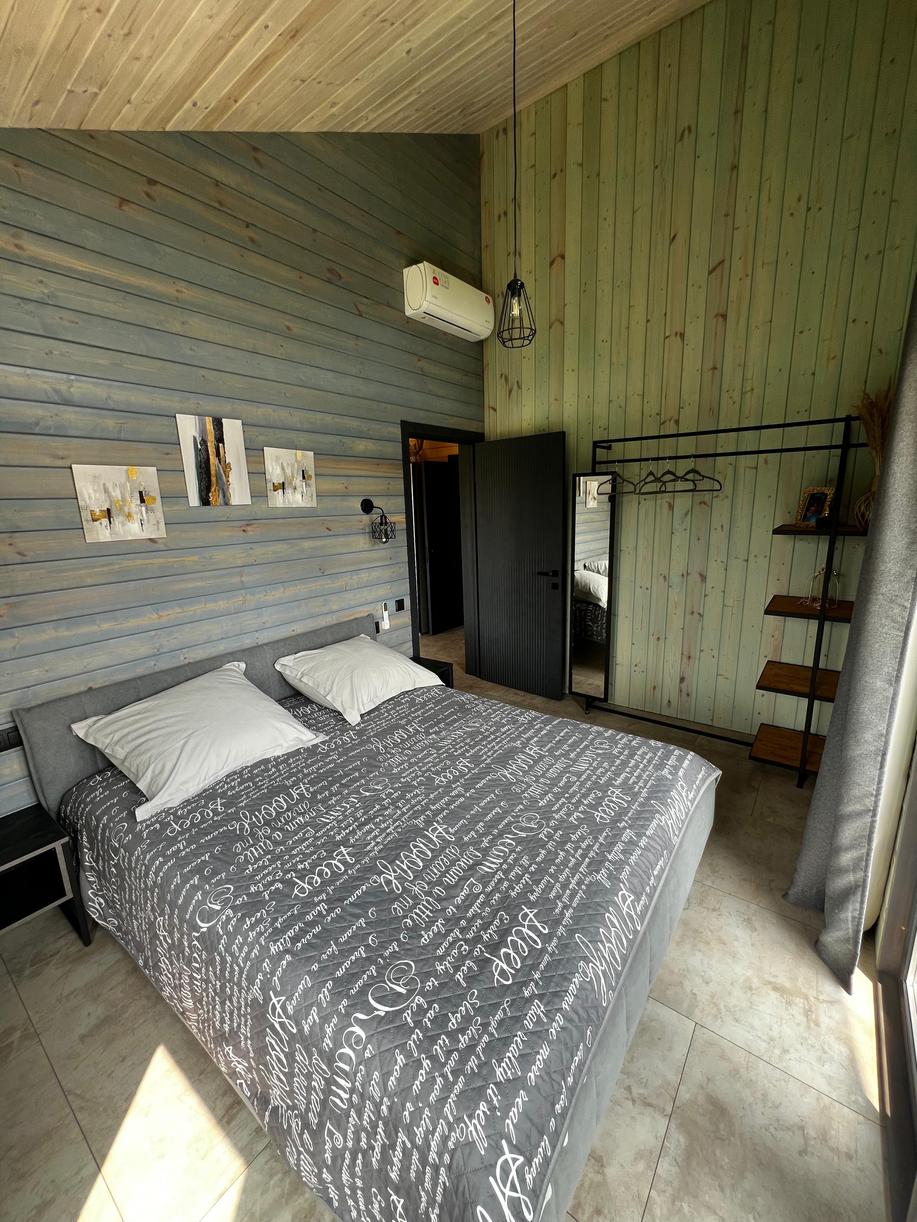 Дом с видом на лес