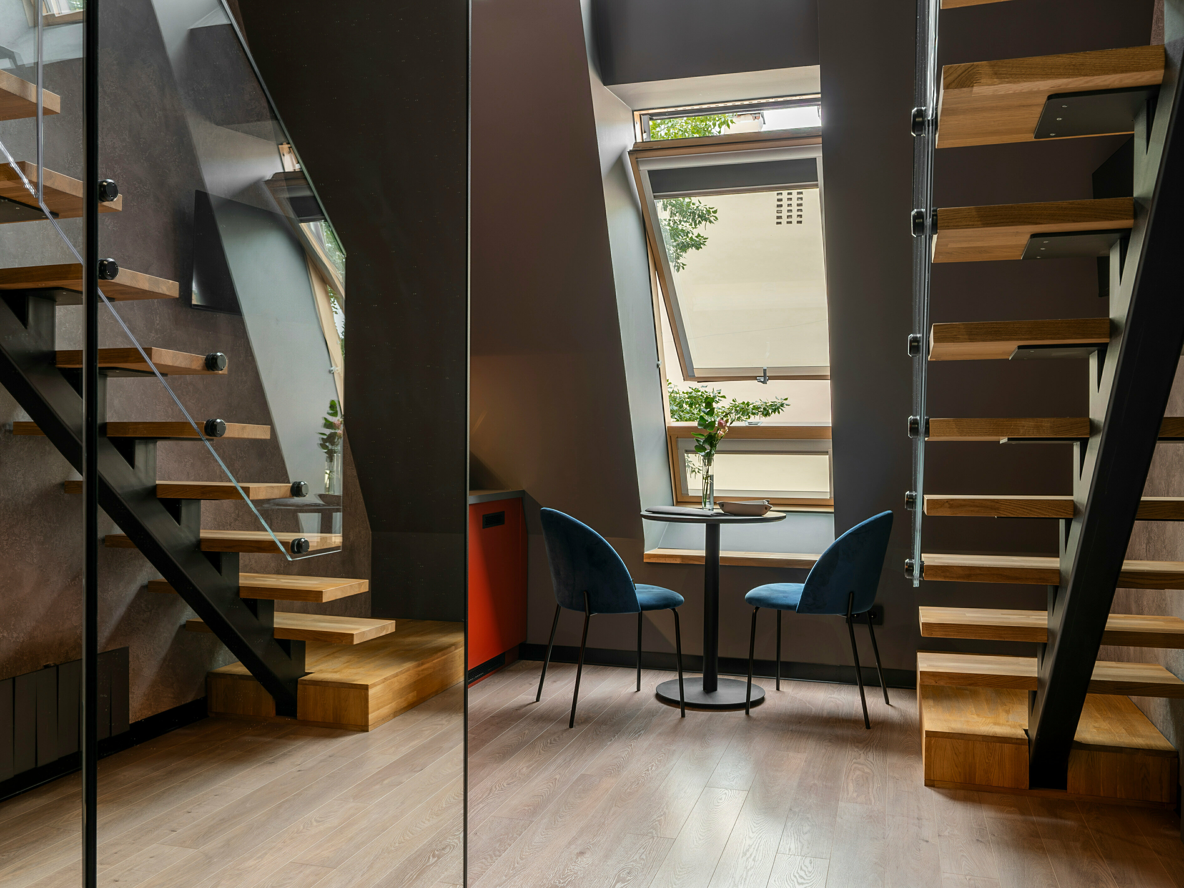 Двухуровневый полулюкс