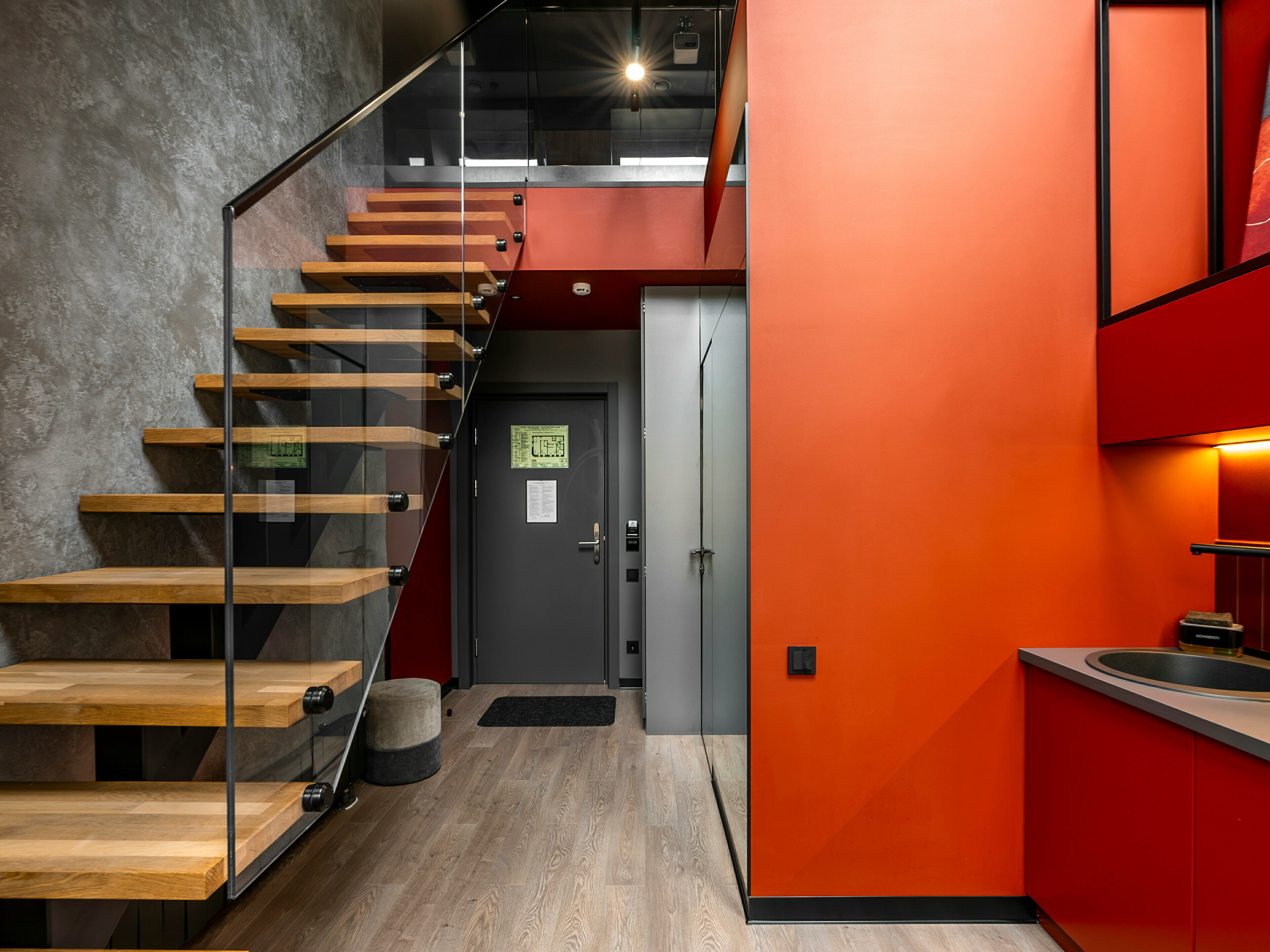 Двухуровневый полулюкс