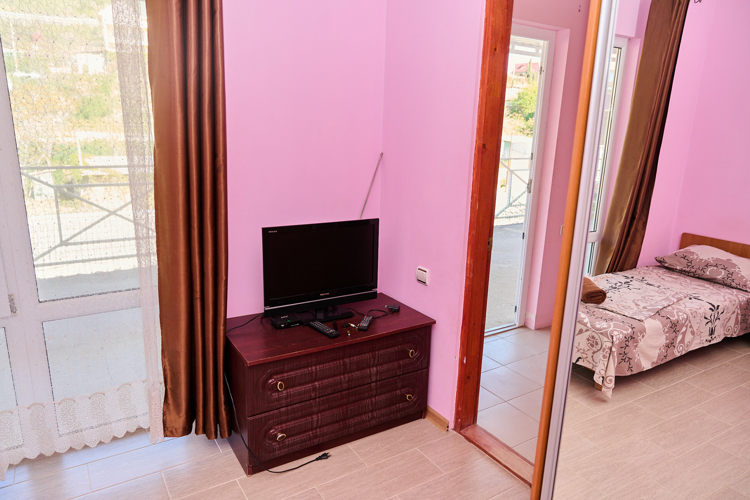 Люкс с кроватью размера «queen-size»