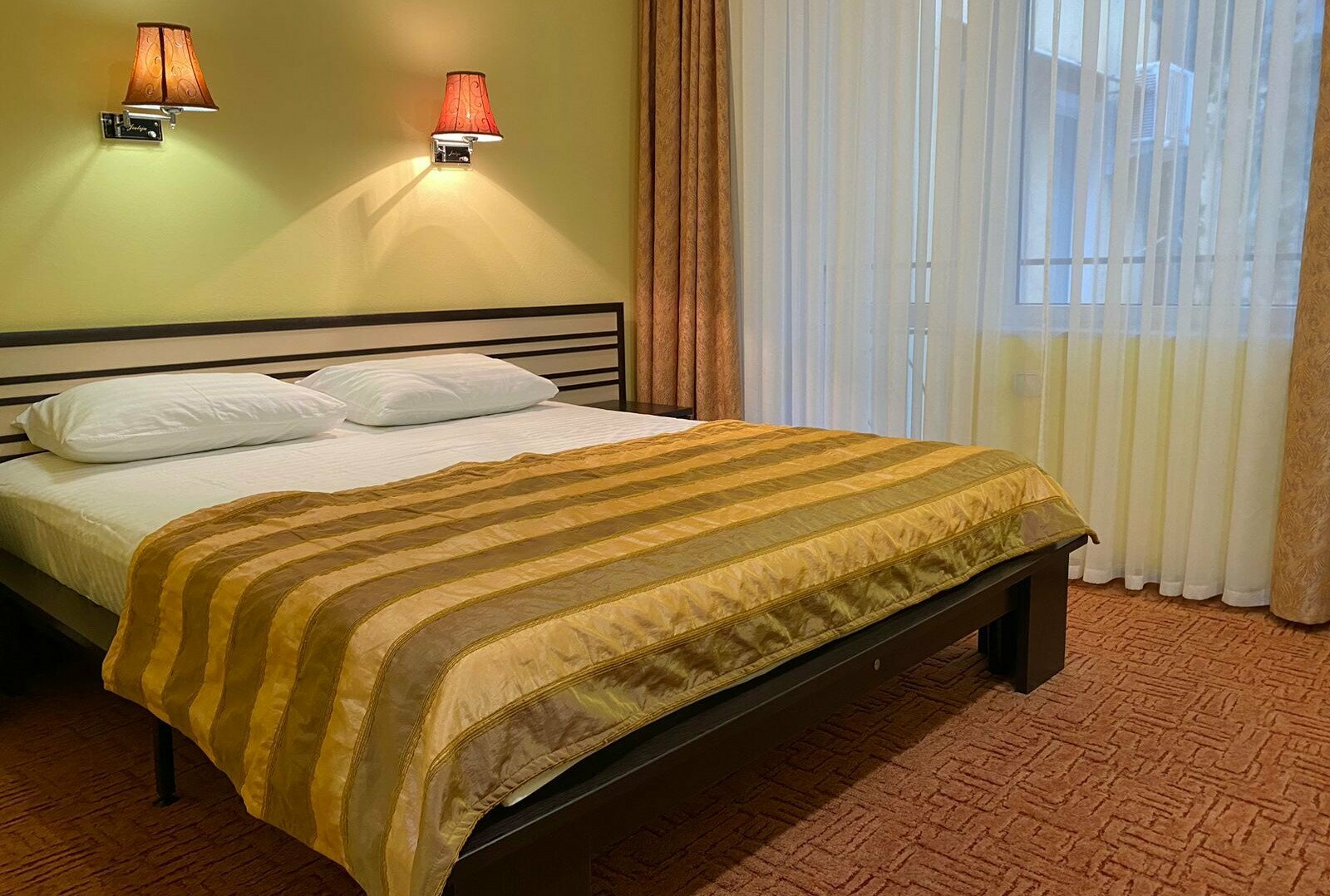 Корпус 3: НОМЕР "СТАНДАРТ" СЕВЕРНЫЙ С БАЛКОНОМ ( 50 метров до моря )