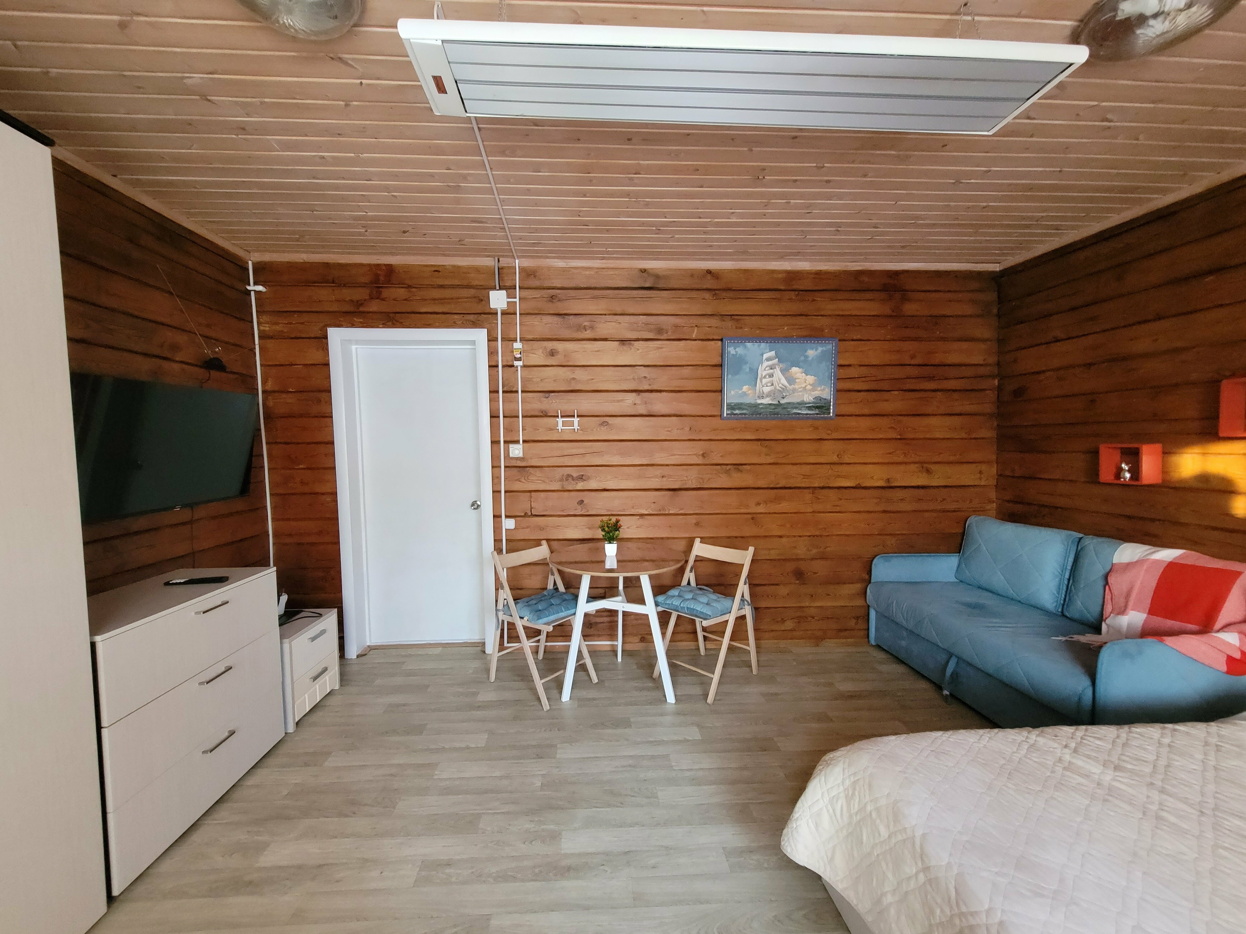 Cемейный номер с собственной ванной комнатой