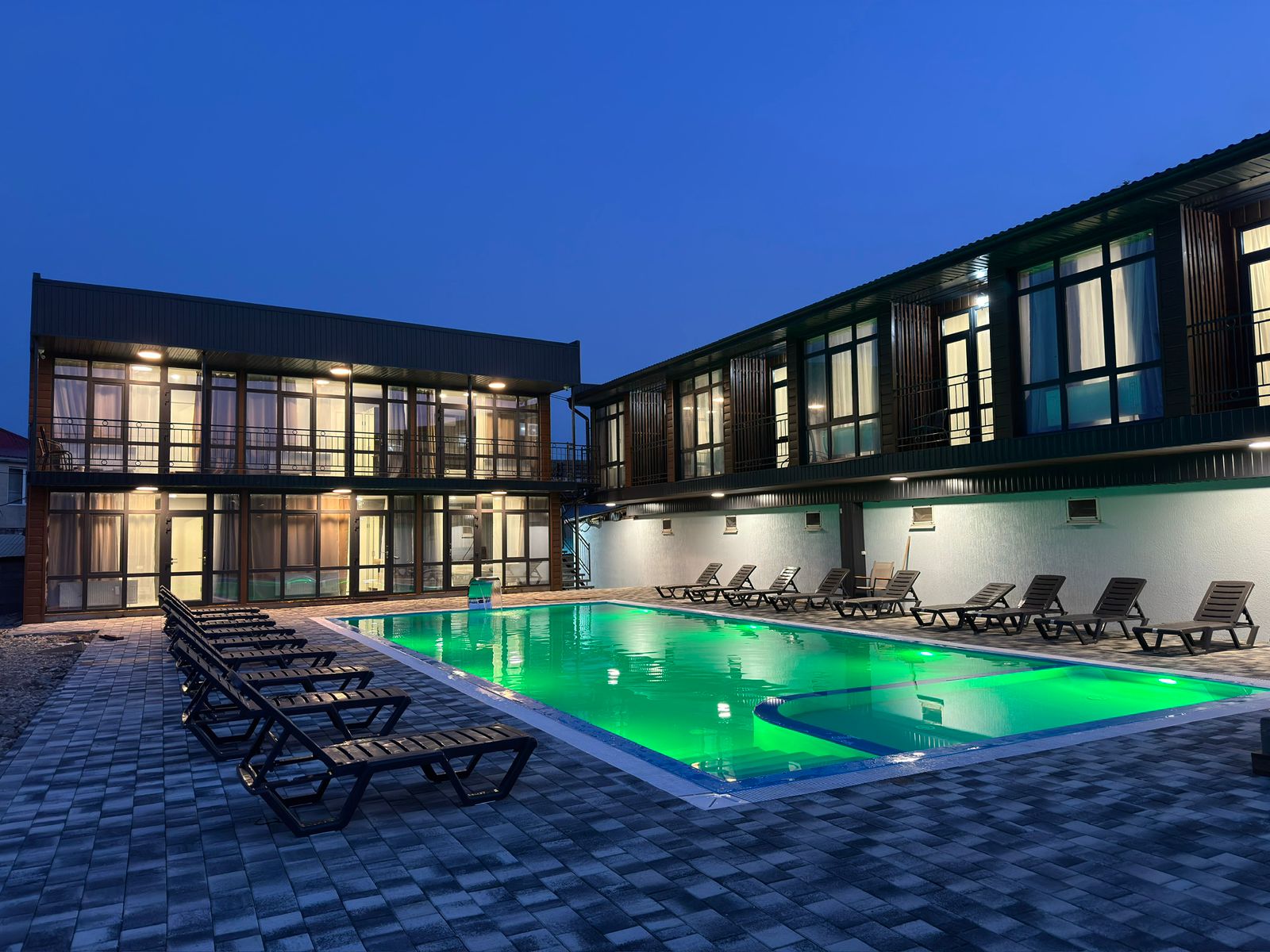 Люкс с балконом