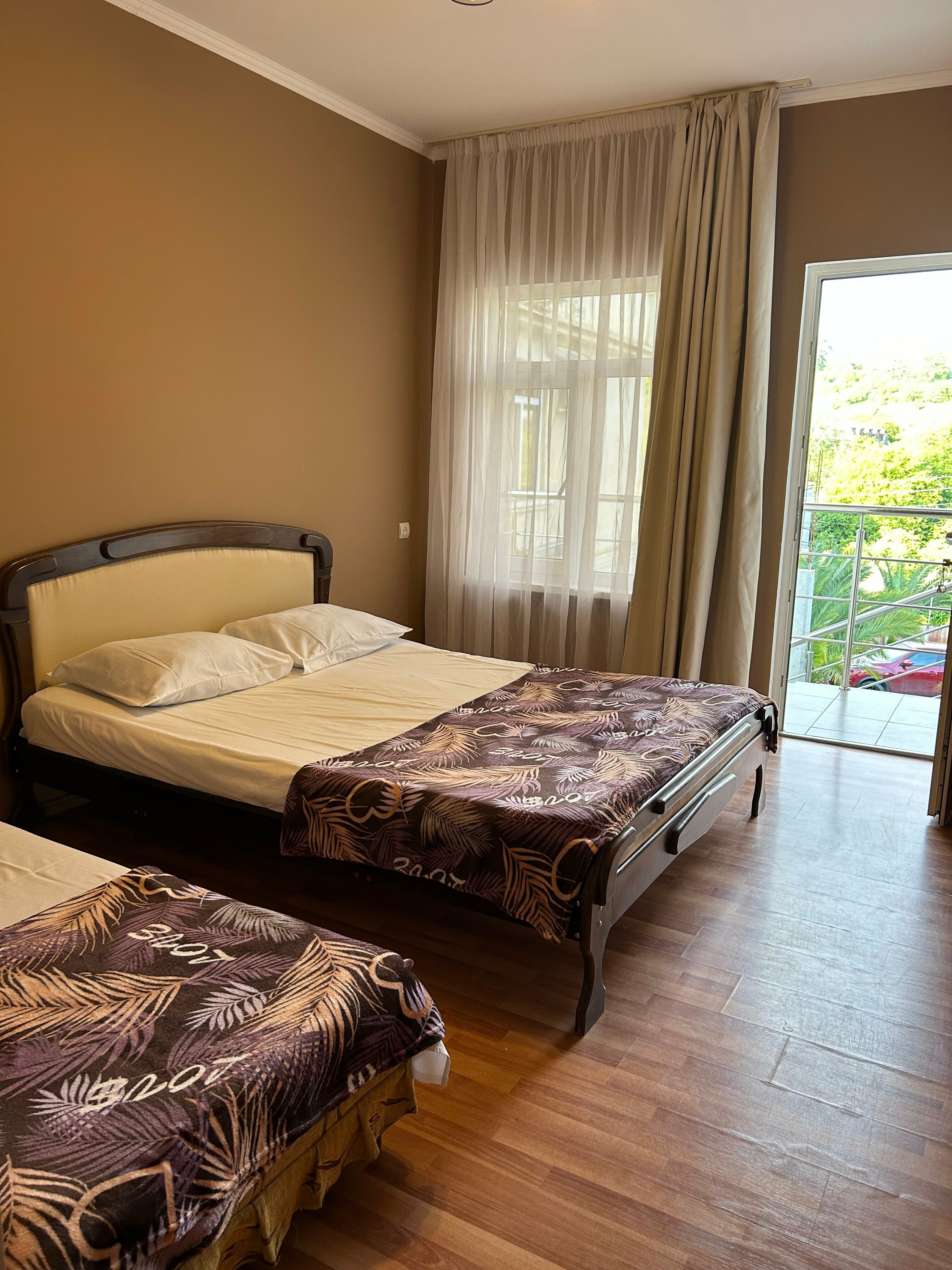 Бюджетный трехместный номер