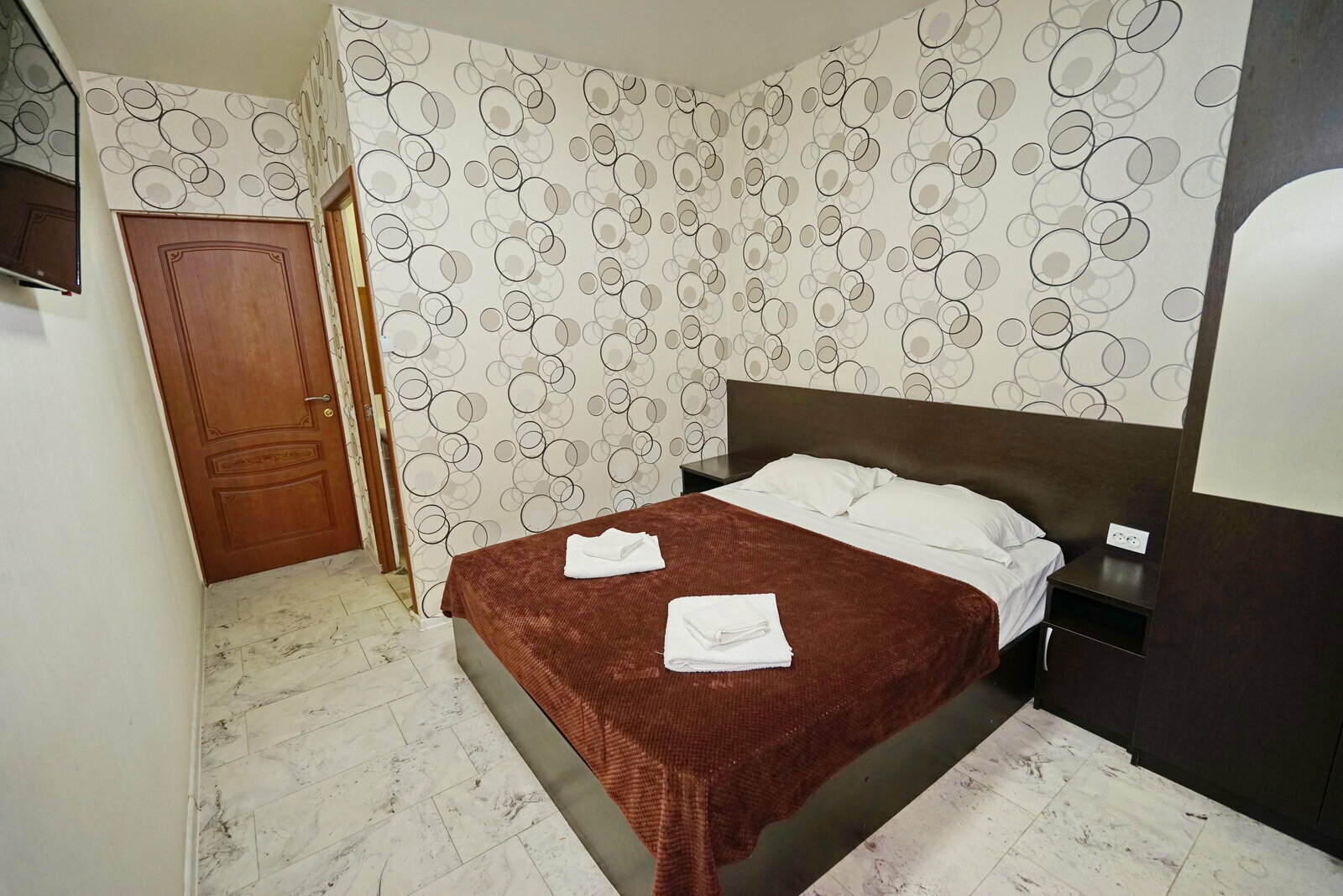 Улучшенный двухместный номер с 2 отдельными кроватями