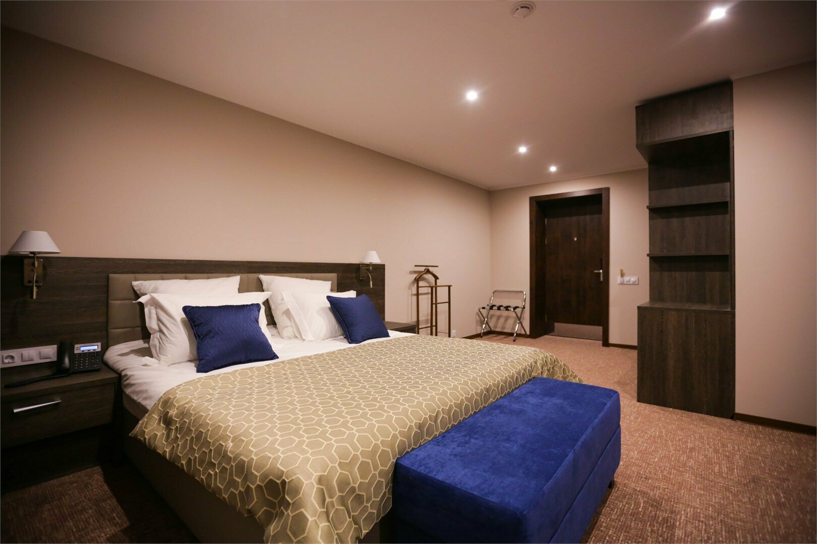 Джуниор Сьют