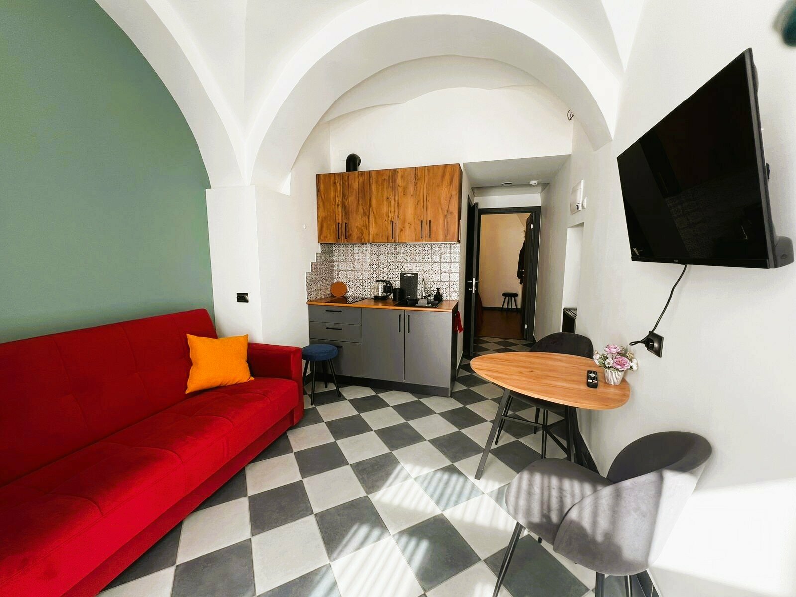 Бизнес-апартаменты с кухней и отдельным входом