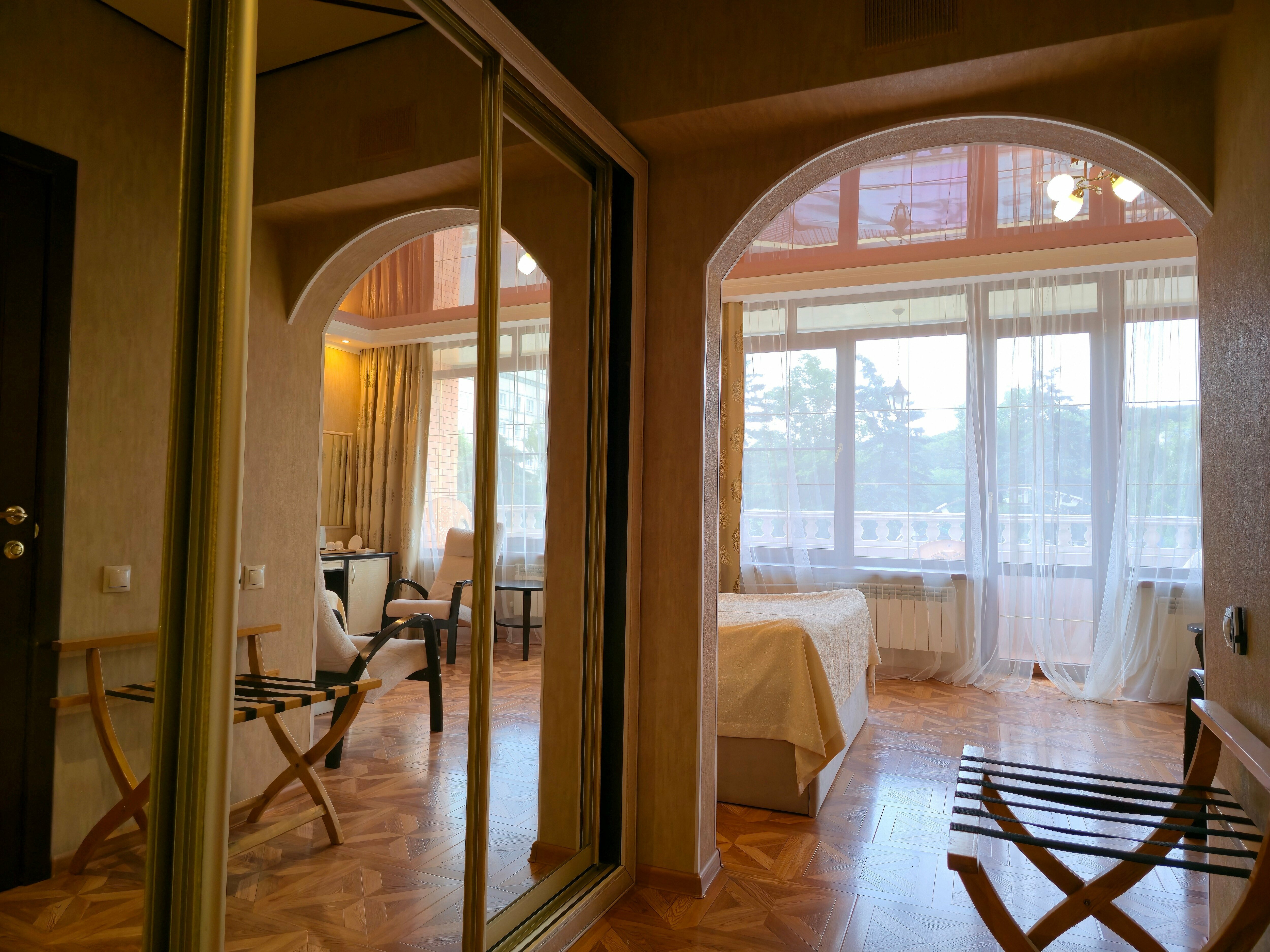 Улучшенный трехместный номер