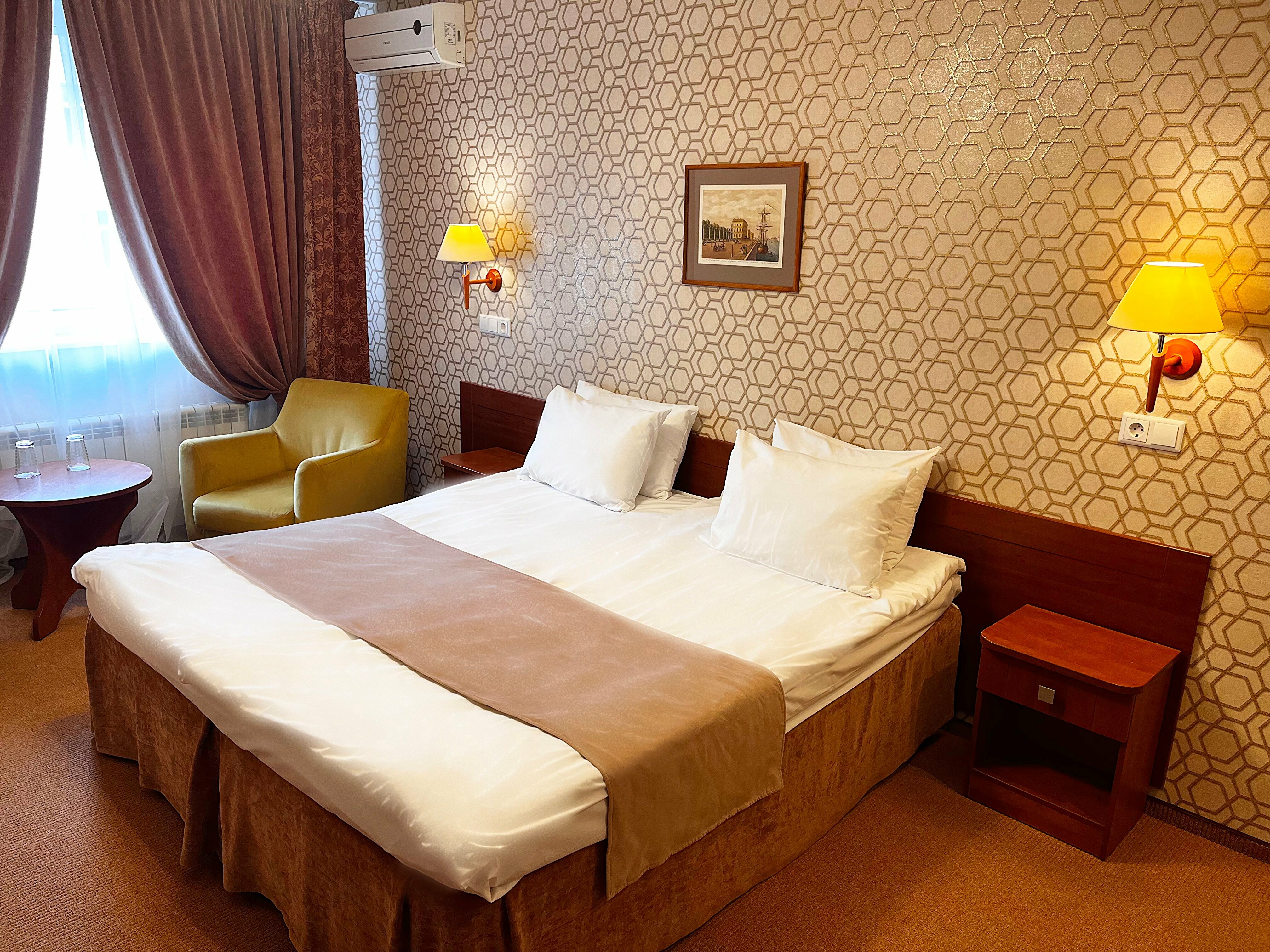 Улучшенный номер с кроватью размера «king-size» или 2 отдельными кроватями