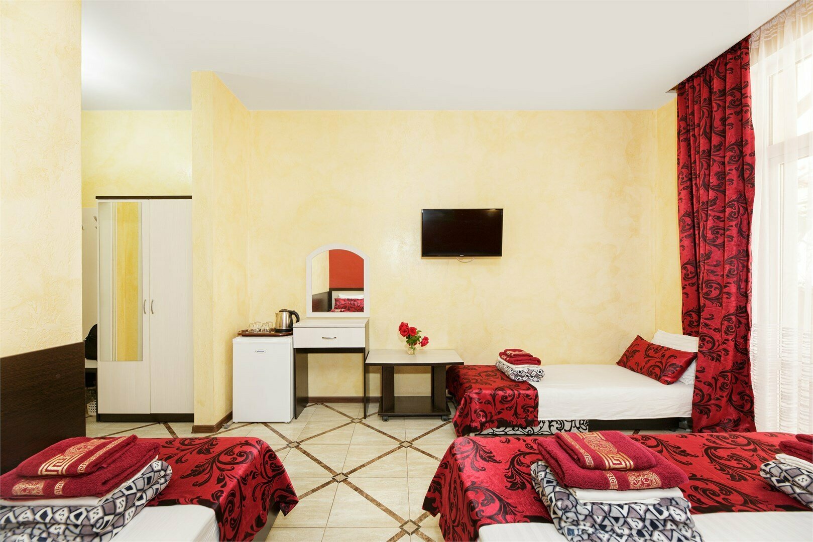 Deluxe 4-х местный