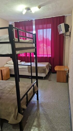 Трехместный номер с душем