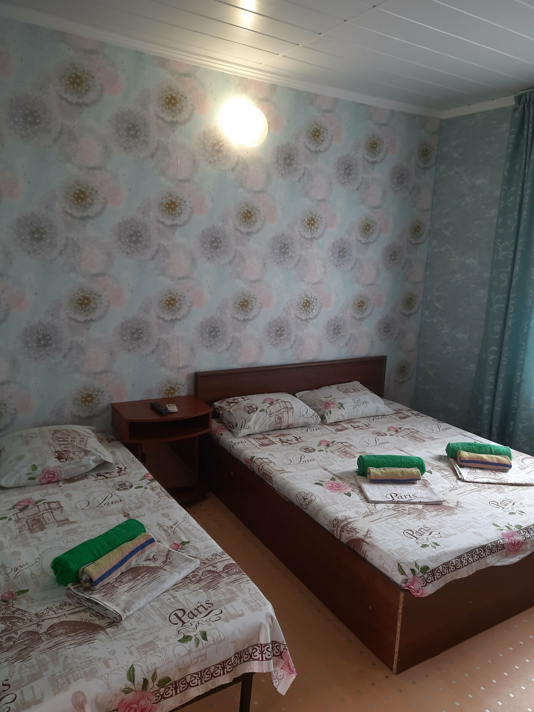 Стандартный трехместный номер