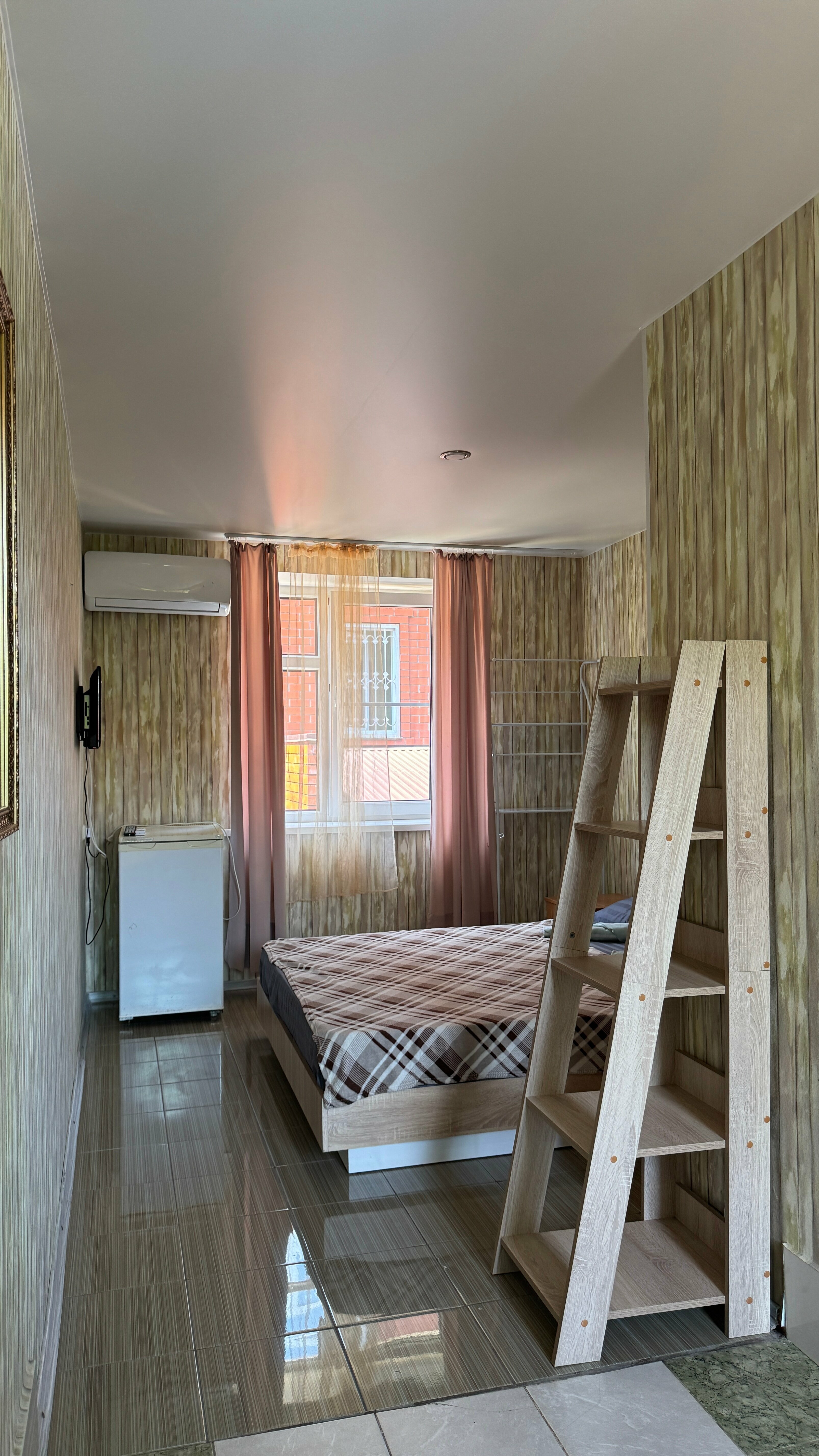 Стандартный трехместный номер