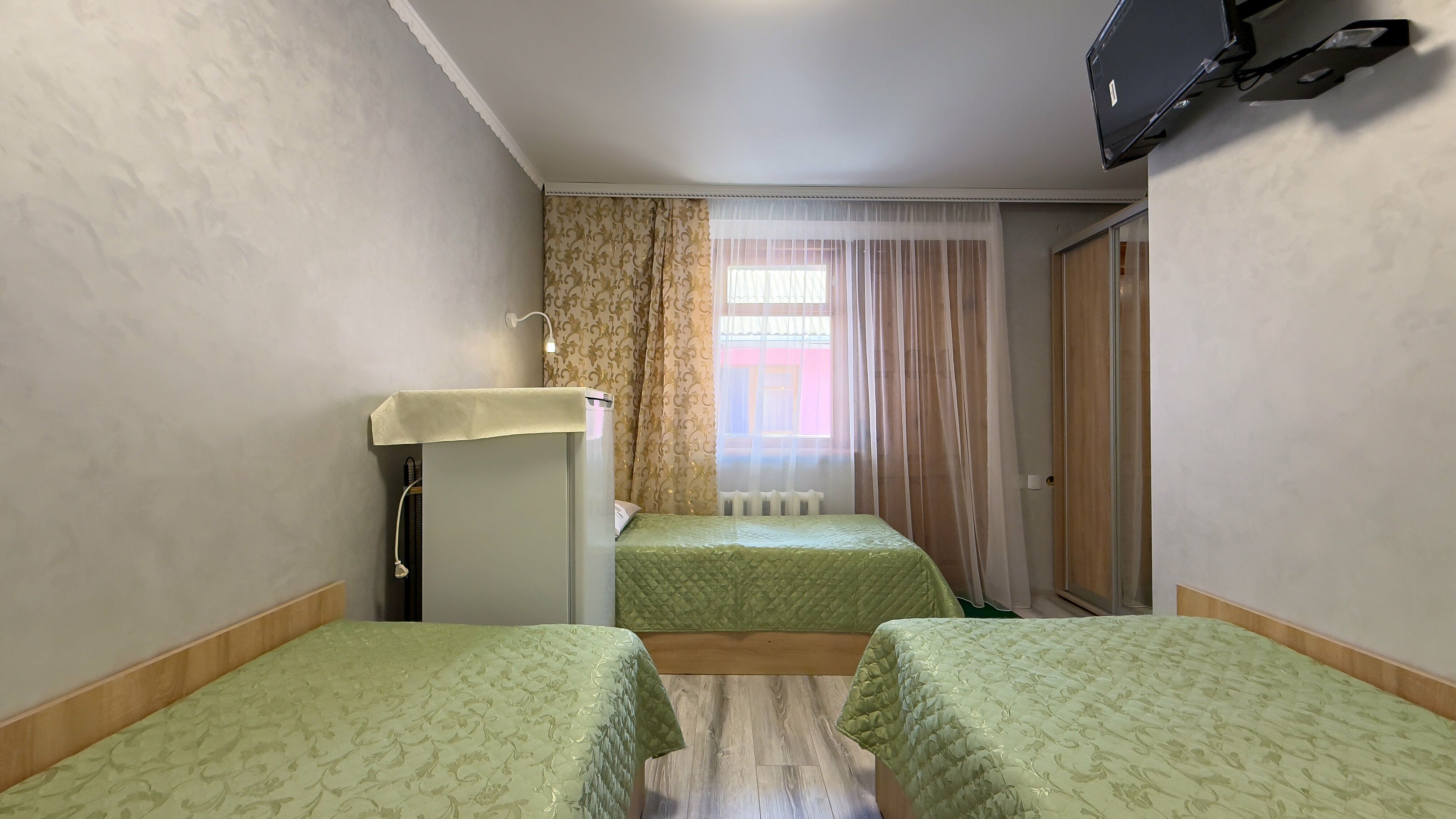 Классический трехместный номер