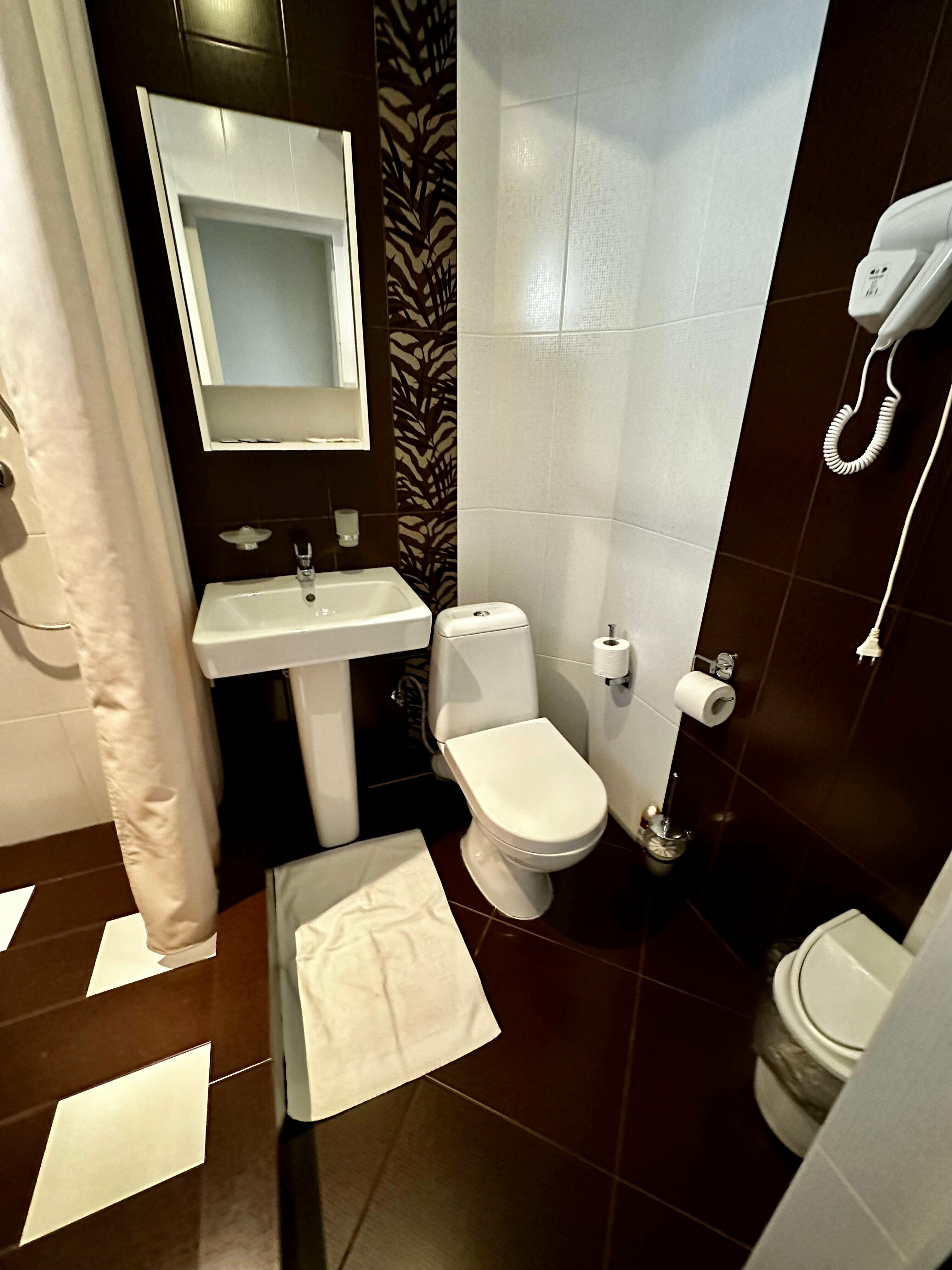 Трехместный номер с балконом