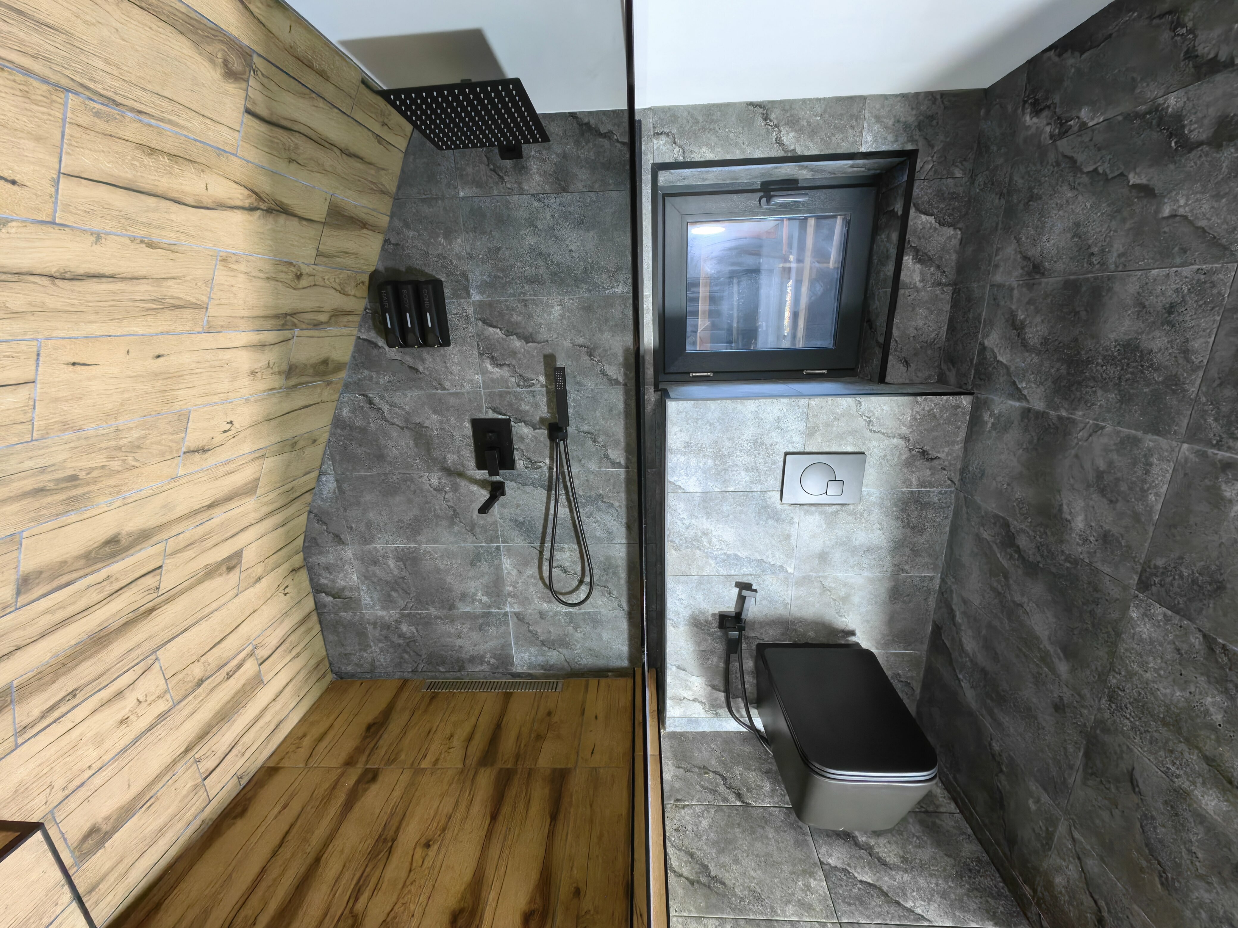 Дом с видом на реку Соло 2  (без посещения бани и бассейна)