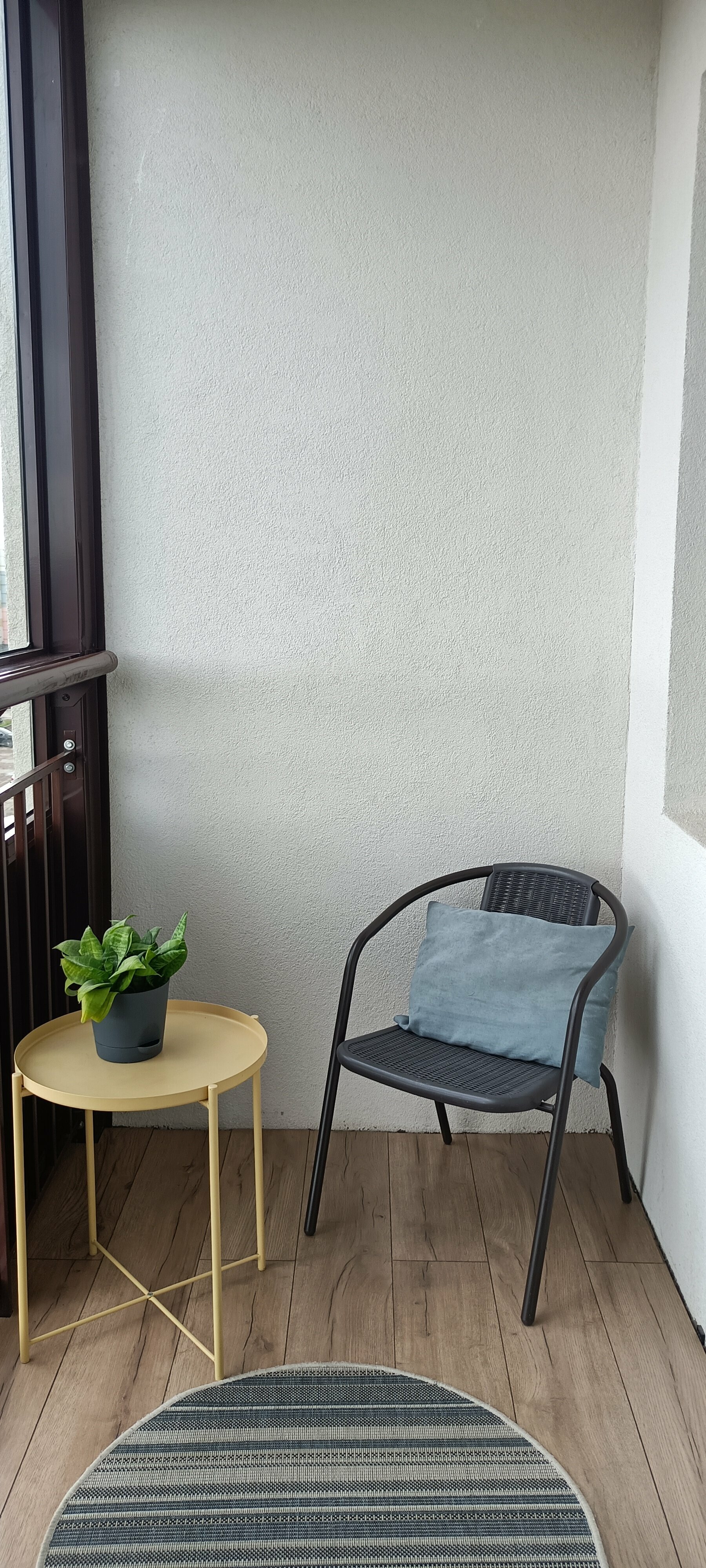 Апартаменты с балконом