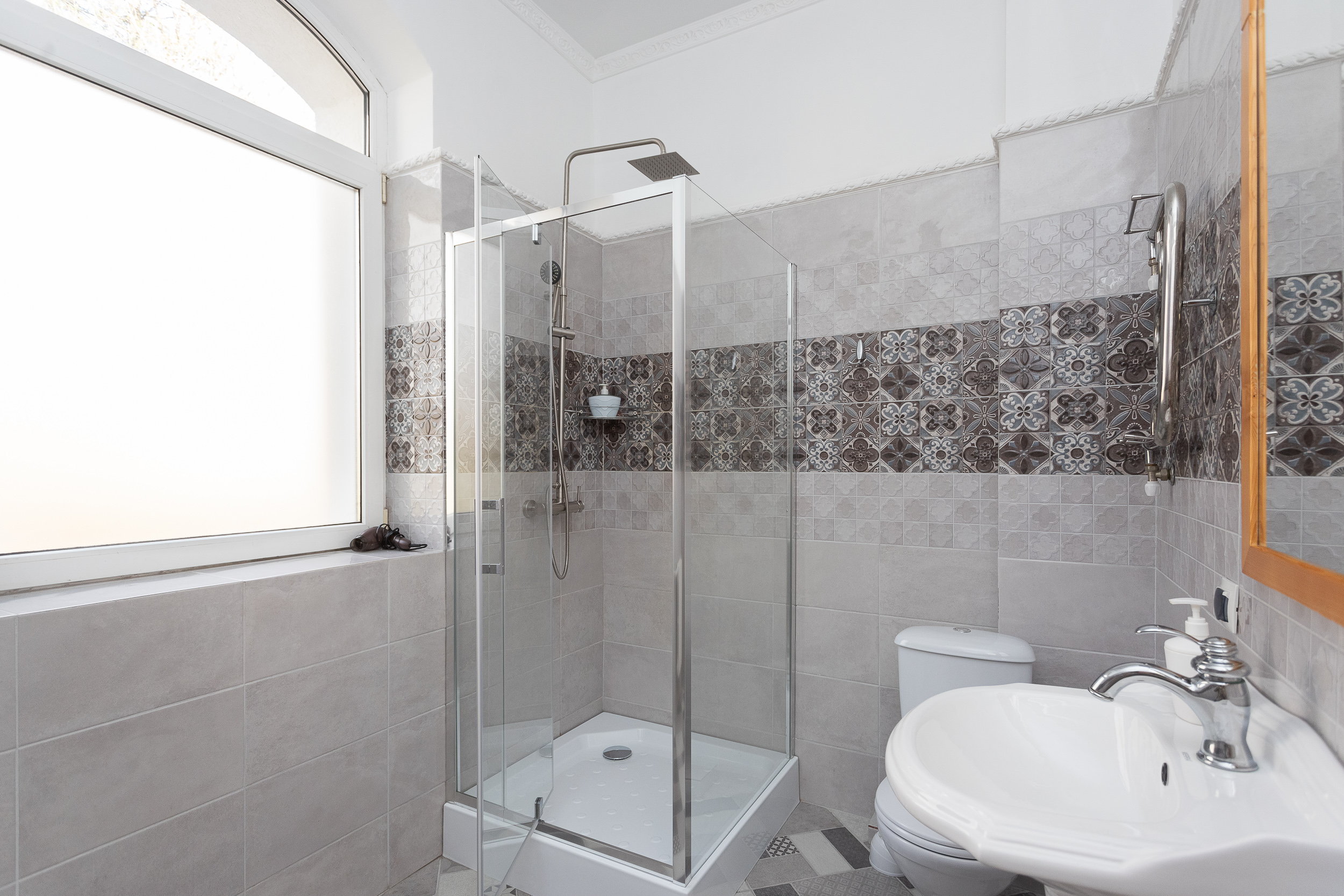 Улучшенный двухместный номер с 1 кроватью