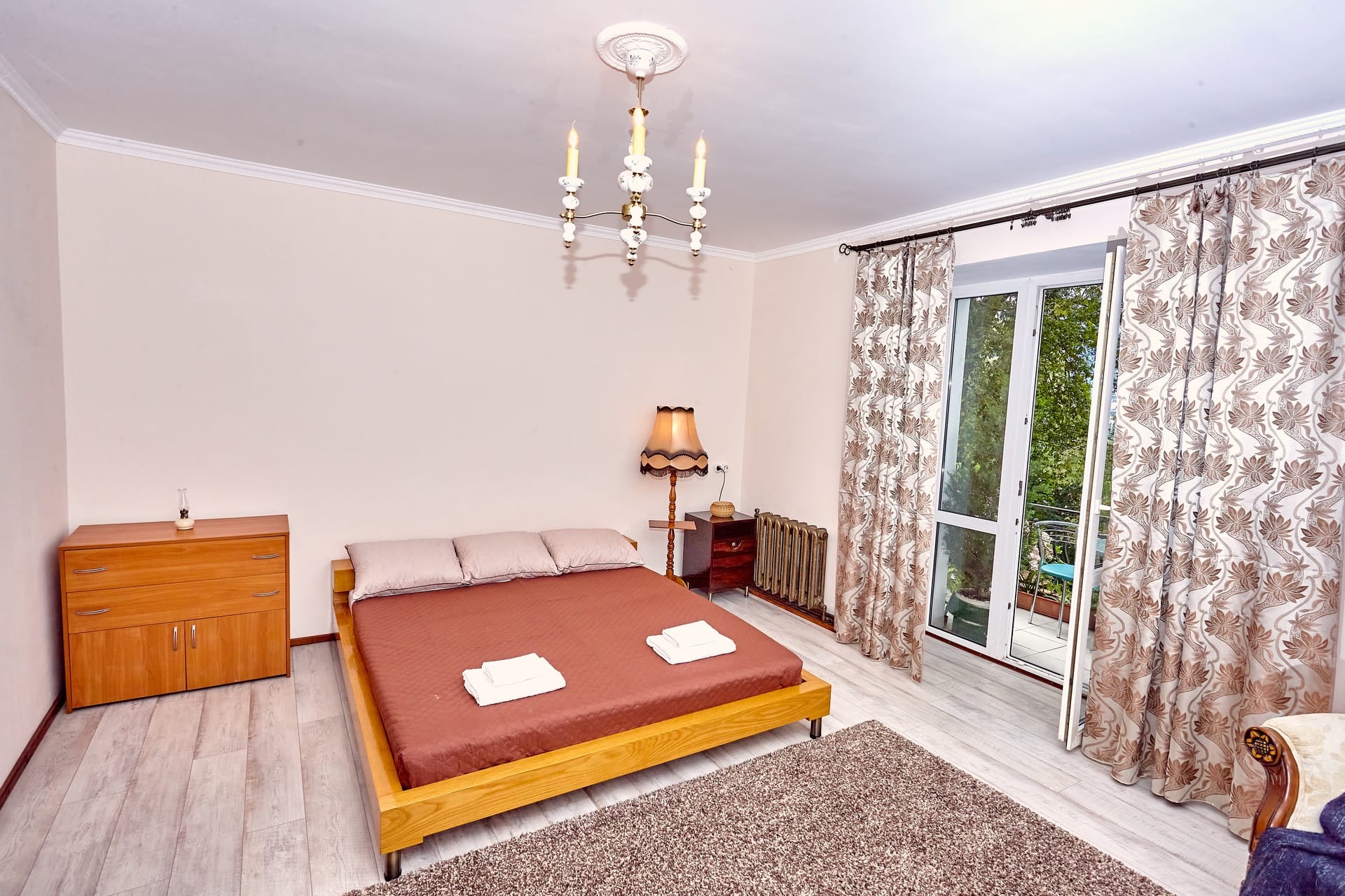 Четырехместный номер с ванной комнатой