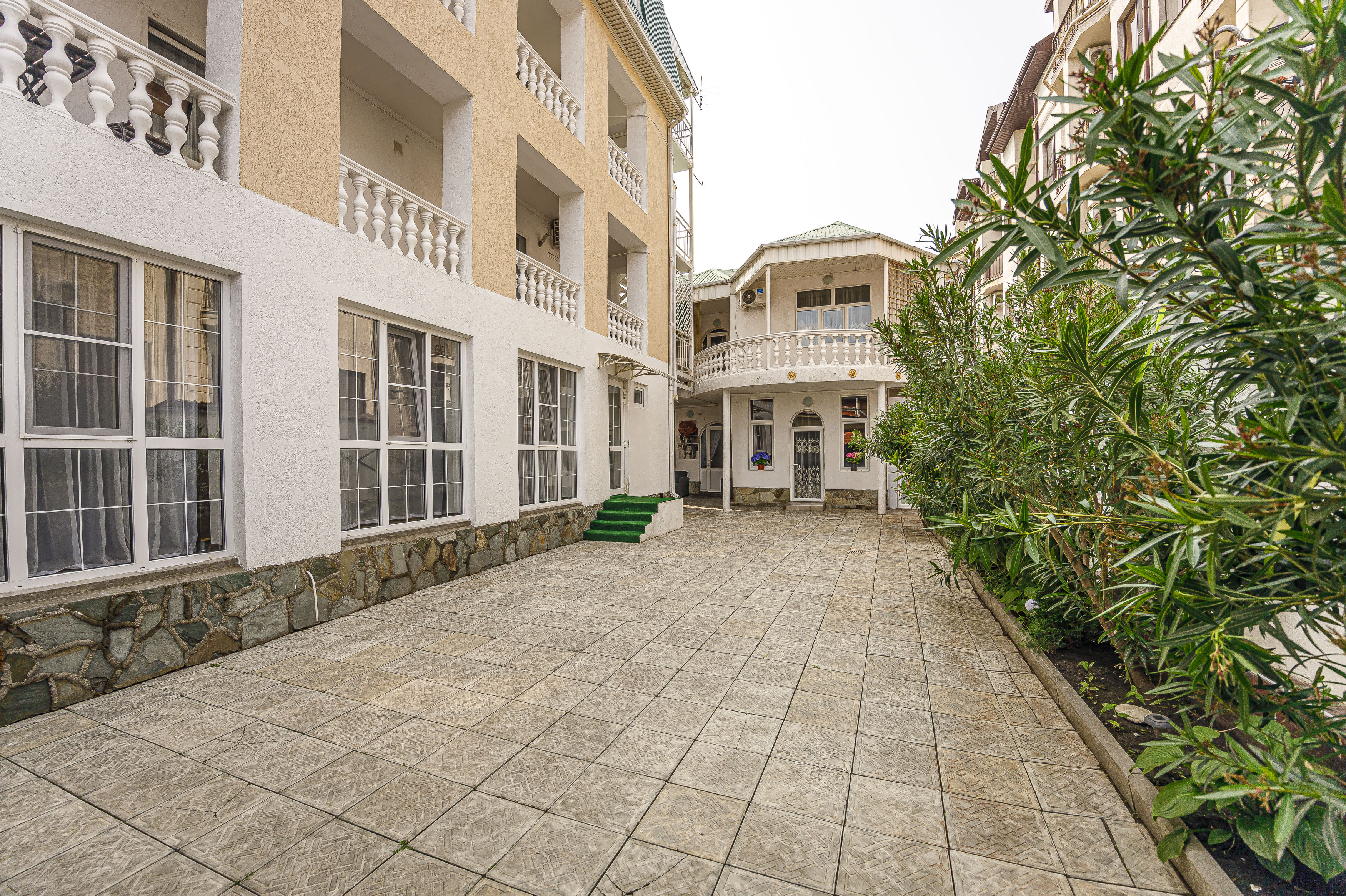 Апартаменты Двухкомнатные с  кухней