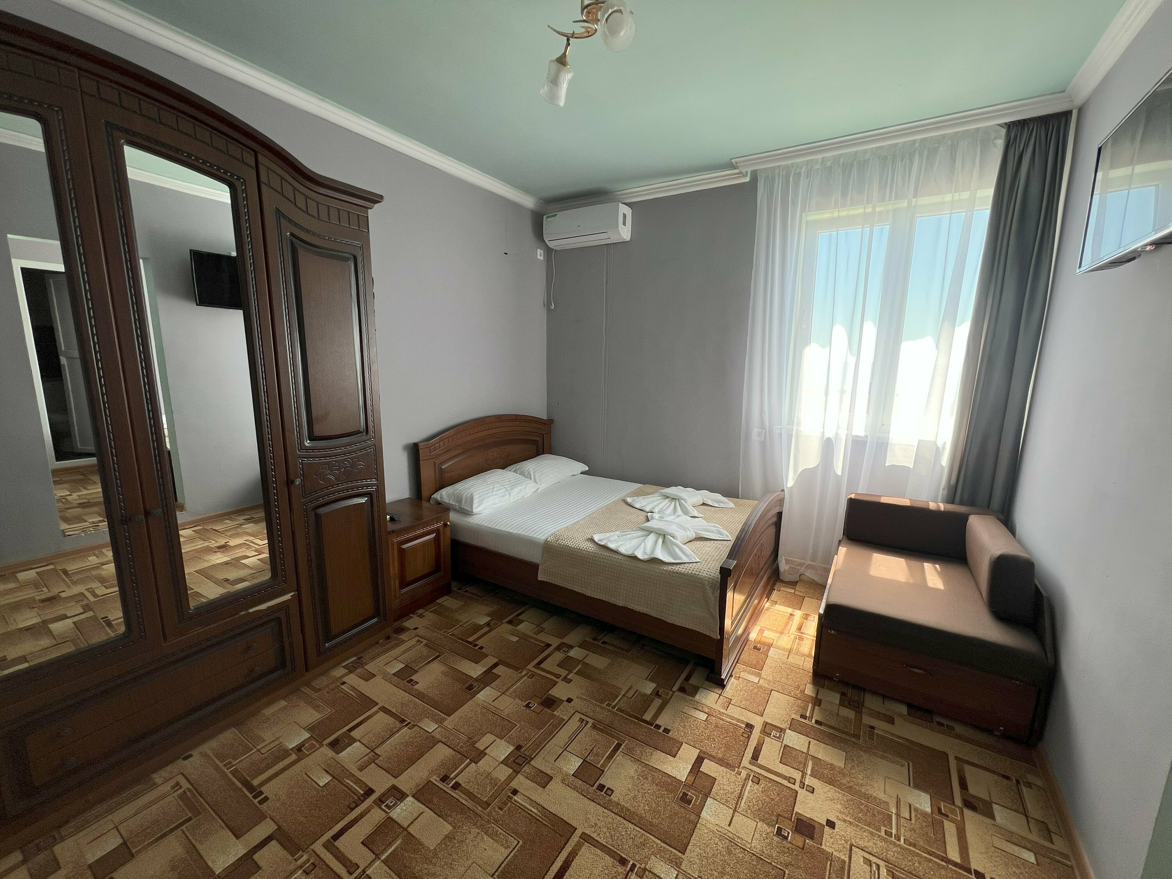 Семейный номер с видом на море