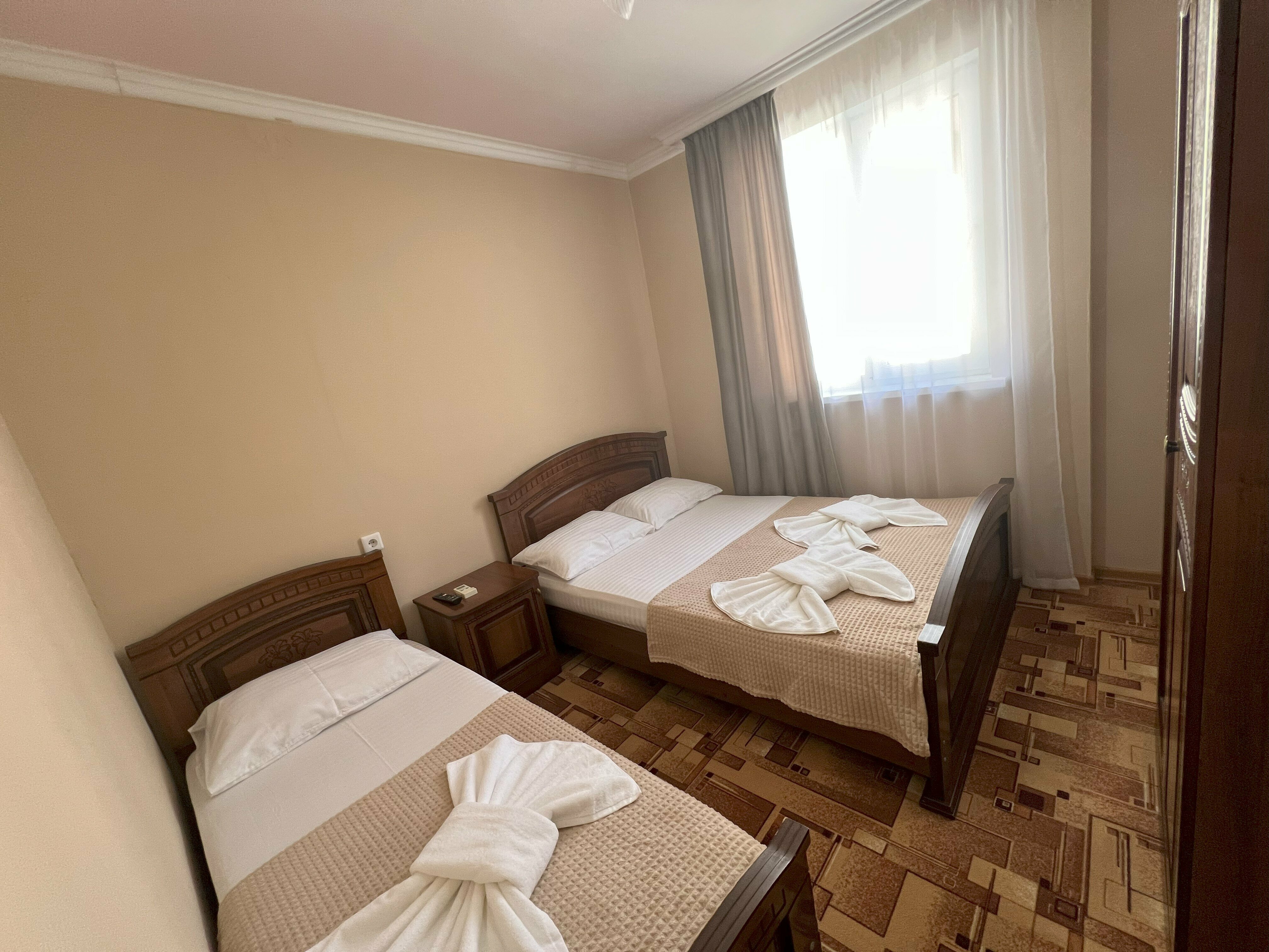 Классический трехместный номер