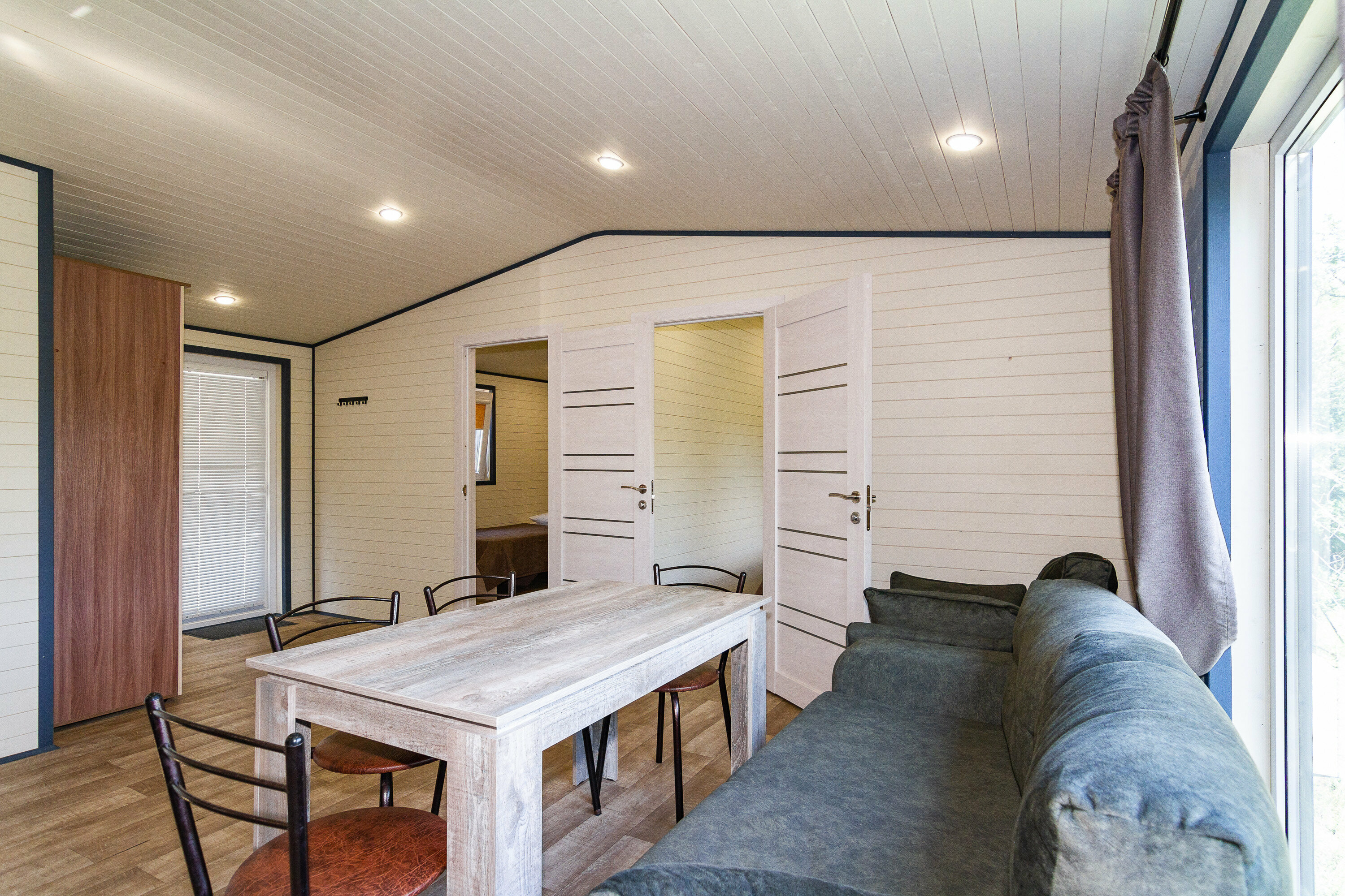 эколюкс с кухней