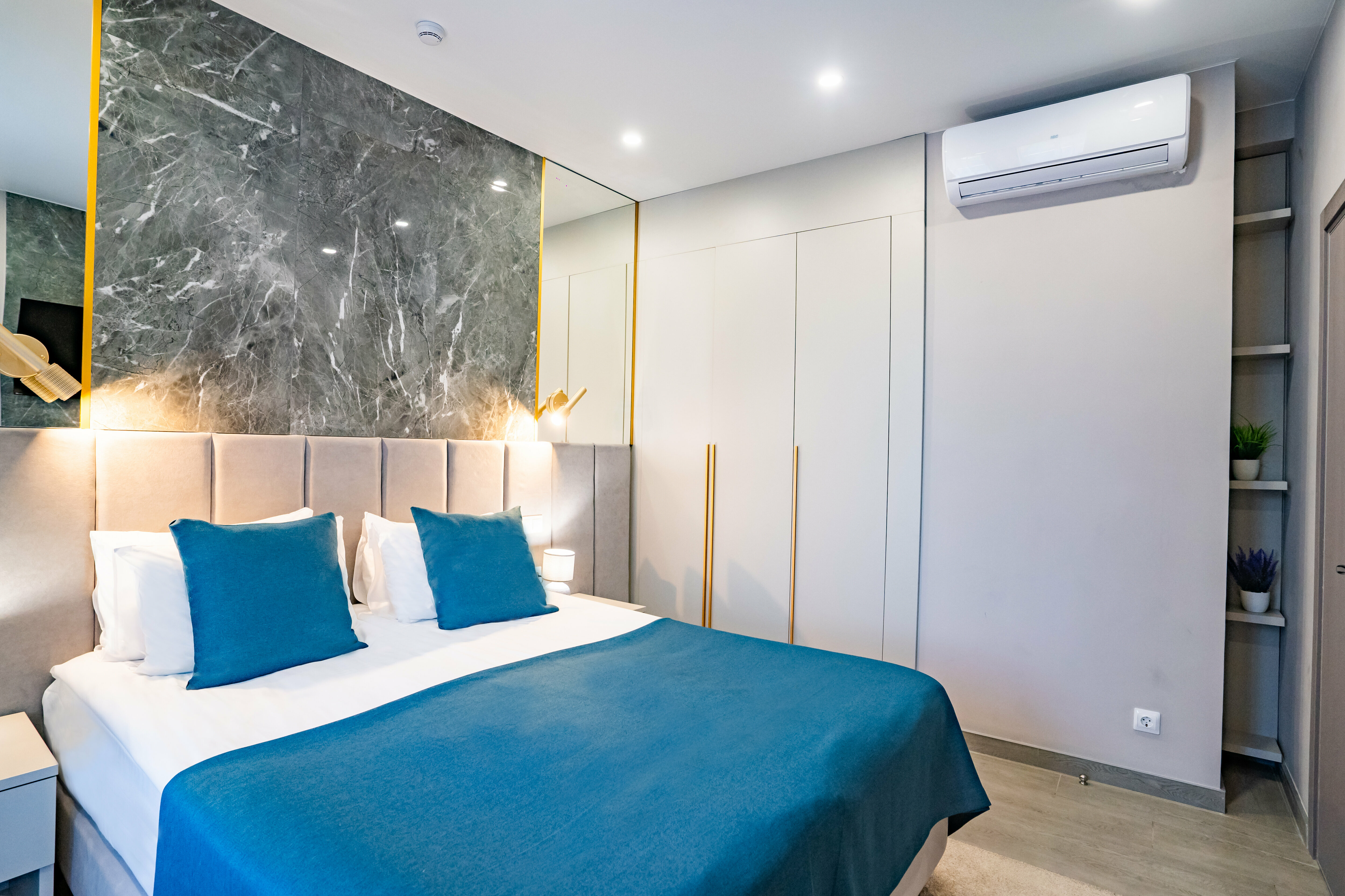 Стандарт двухкомнатный с балконом