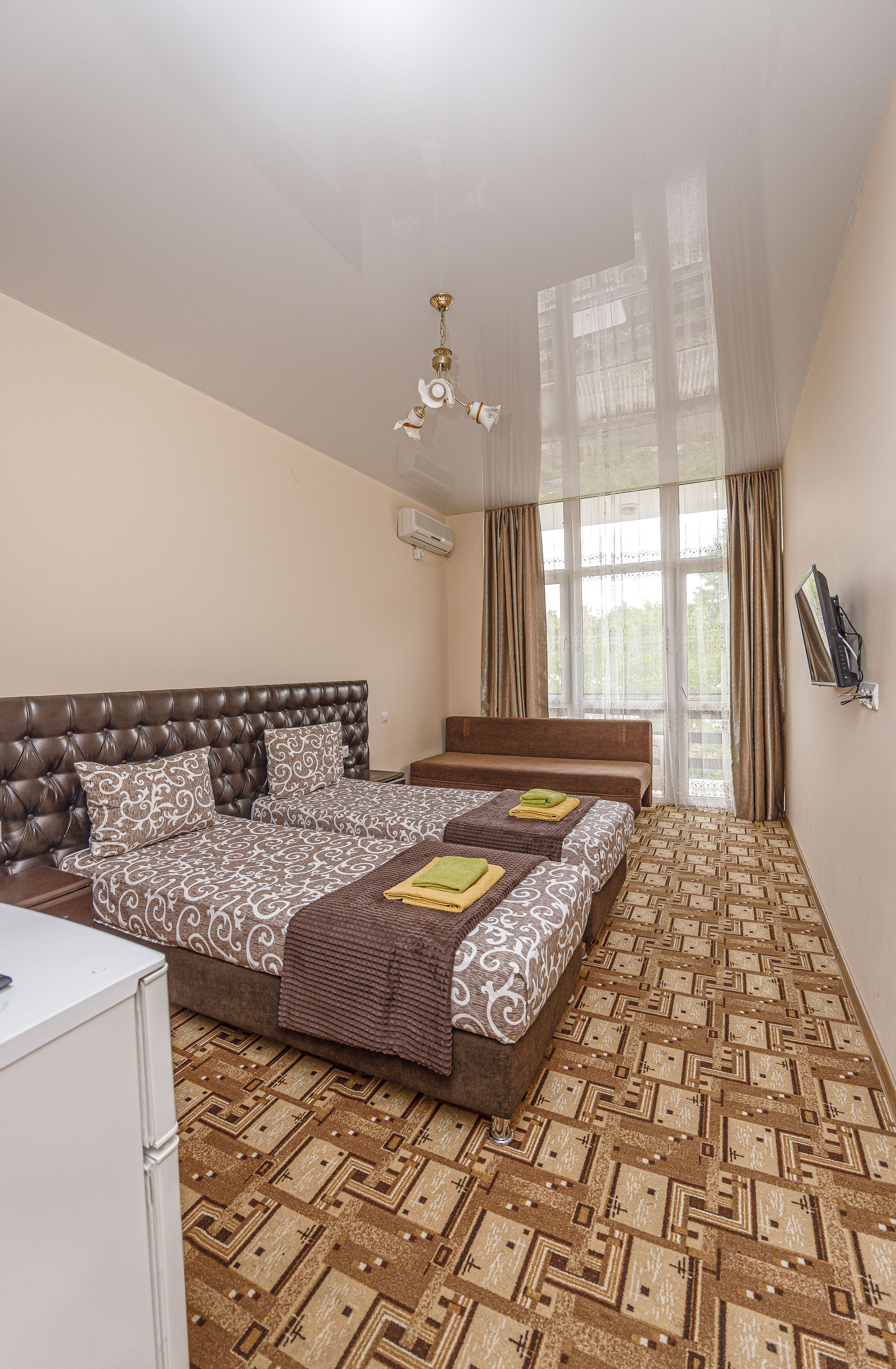 Четырехместный номер с балконом