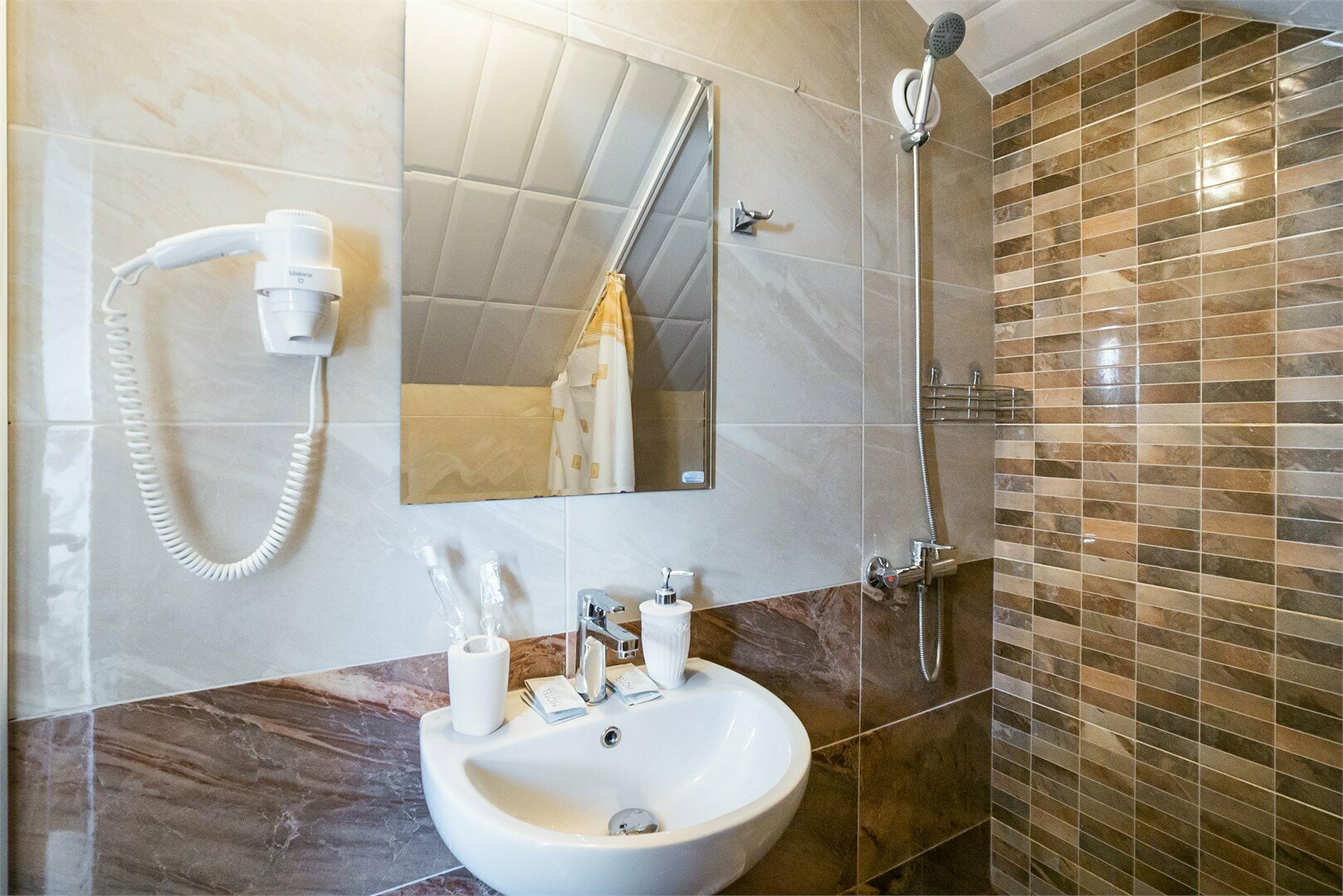 Студио четырехместный