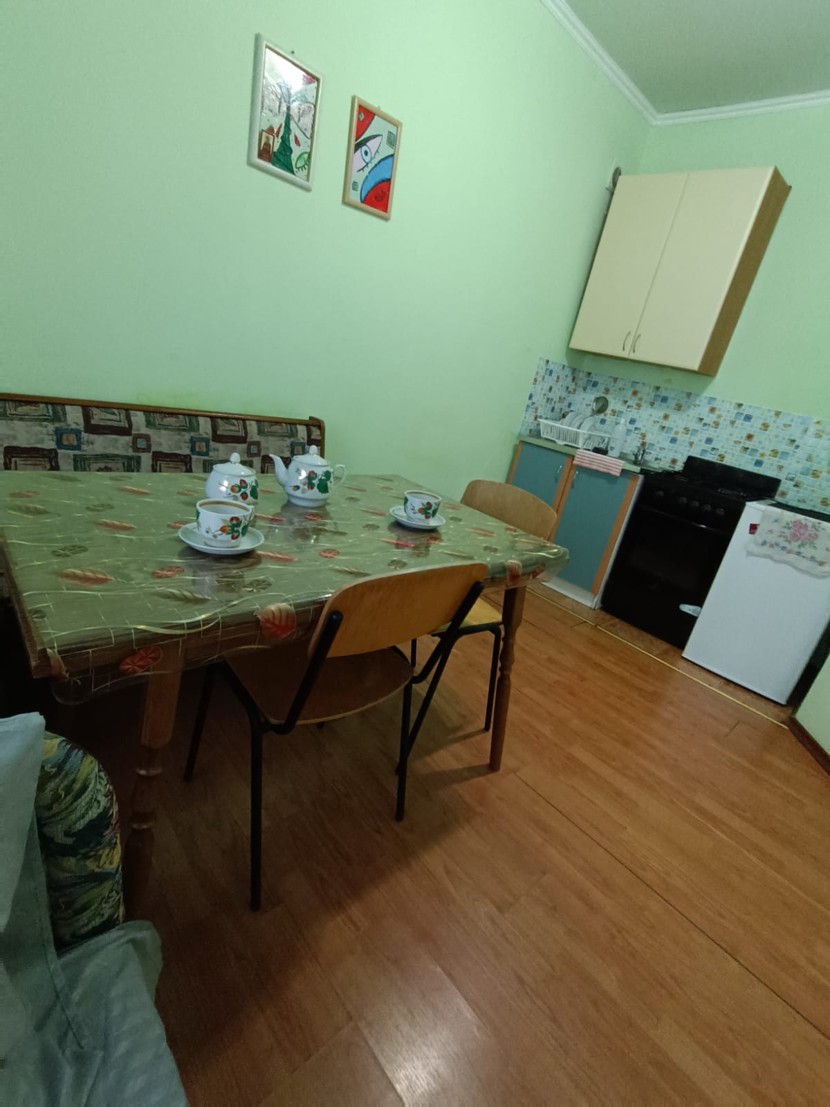 Домик  2-х комнатный с кухней