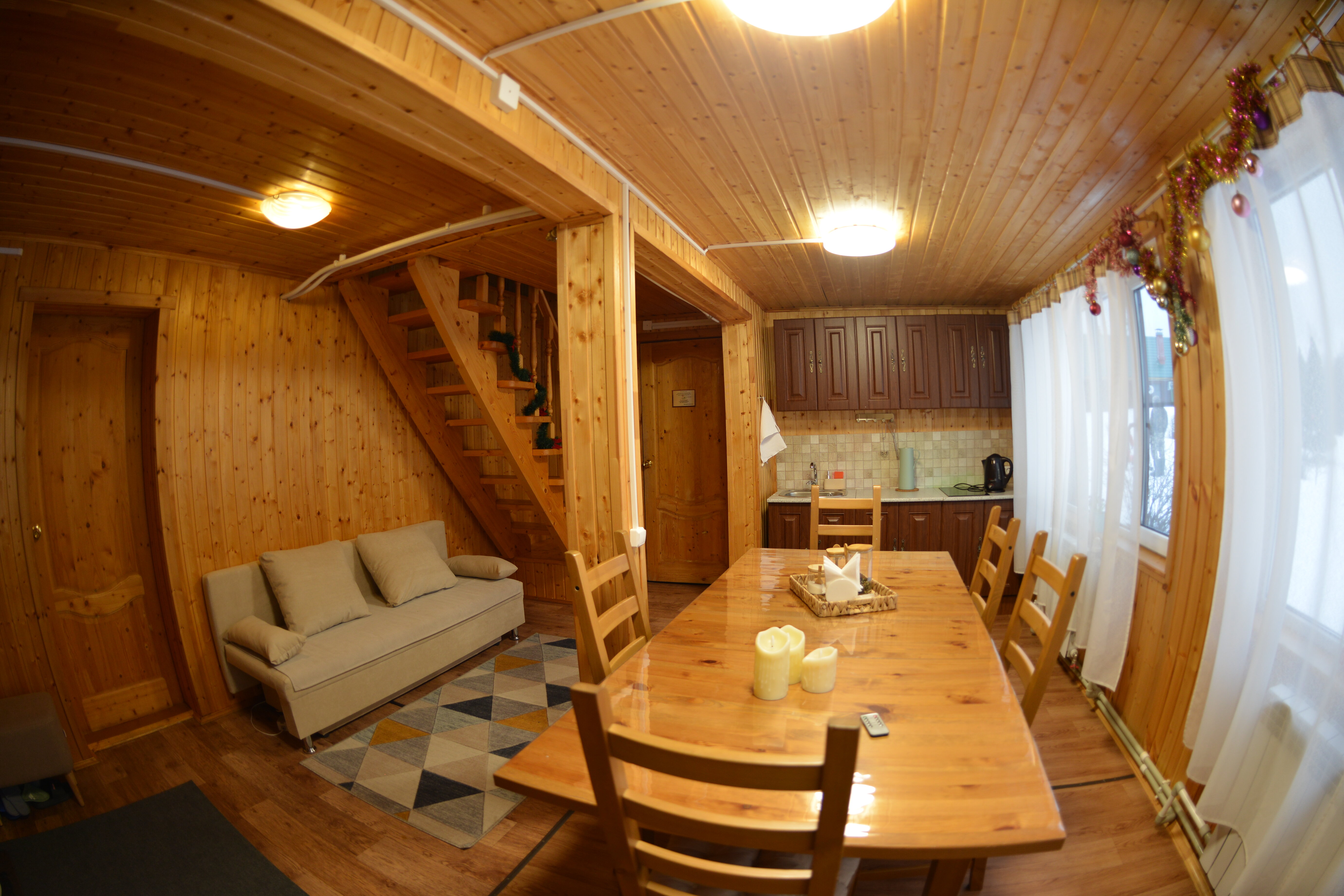 Коттедж с видом на лес