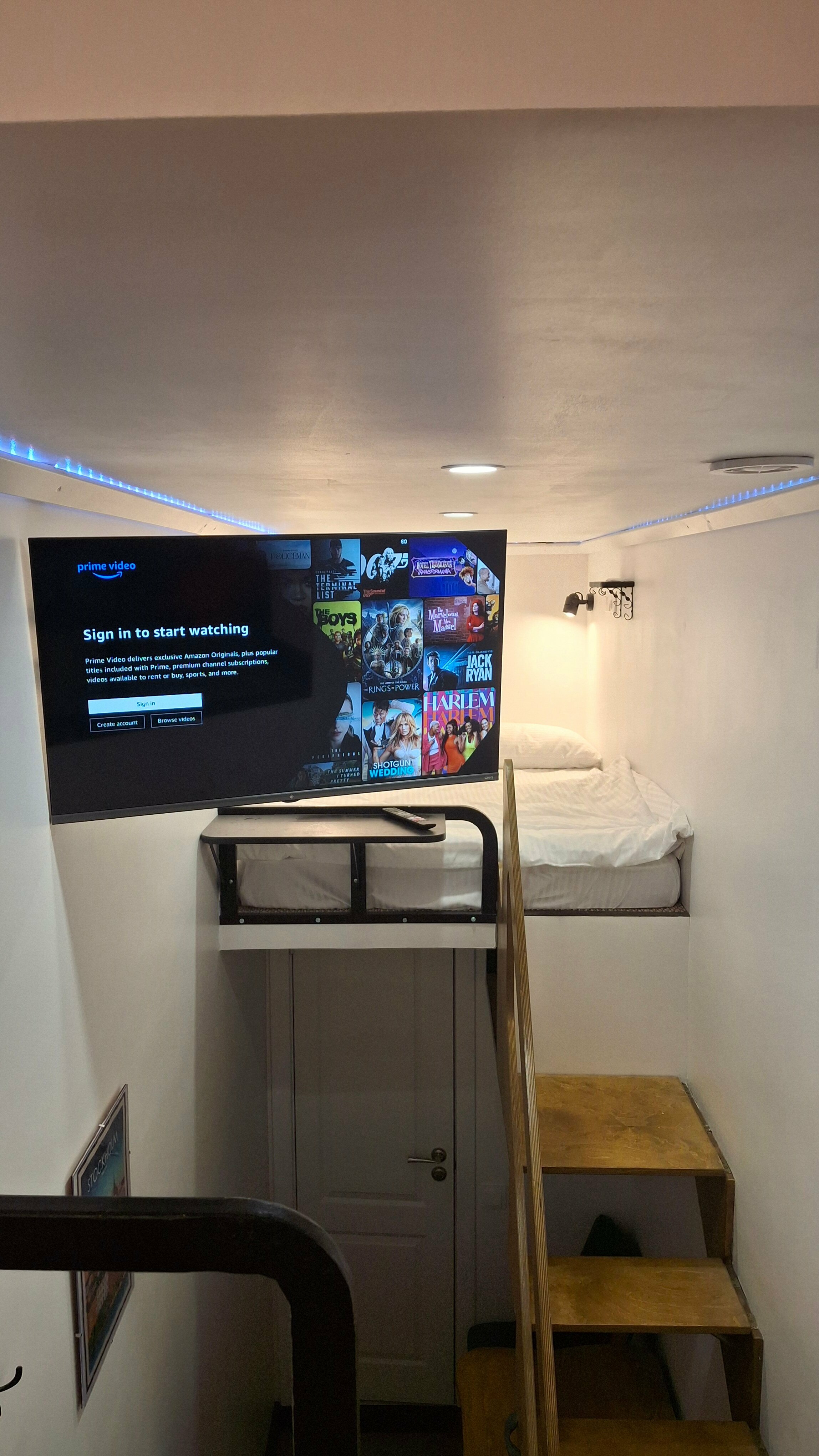 Двухместный номер микро - Лофт с удобствами без окна