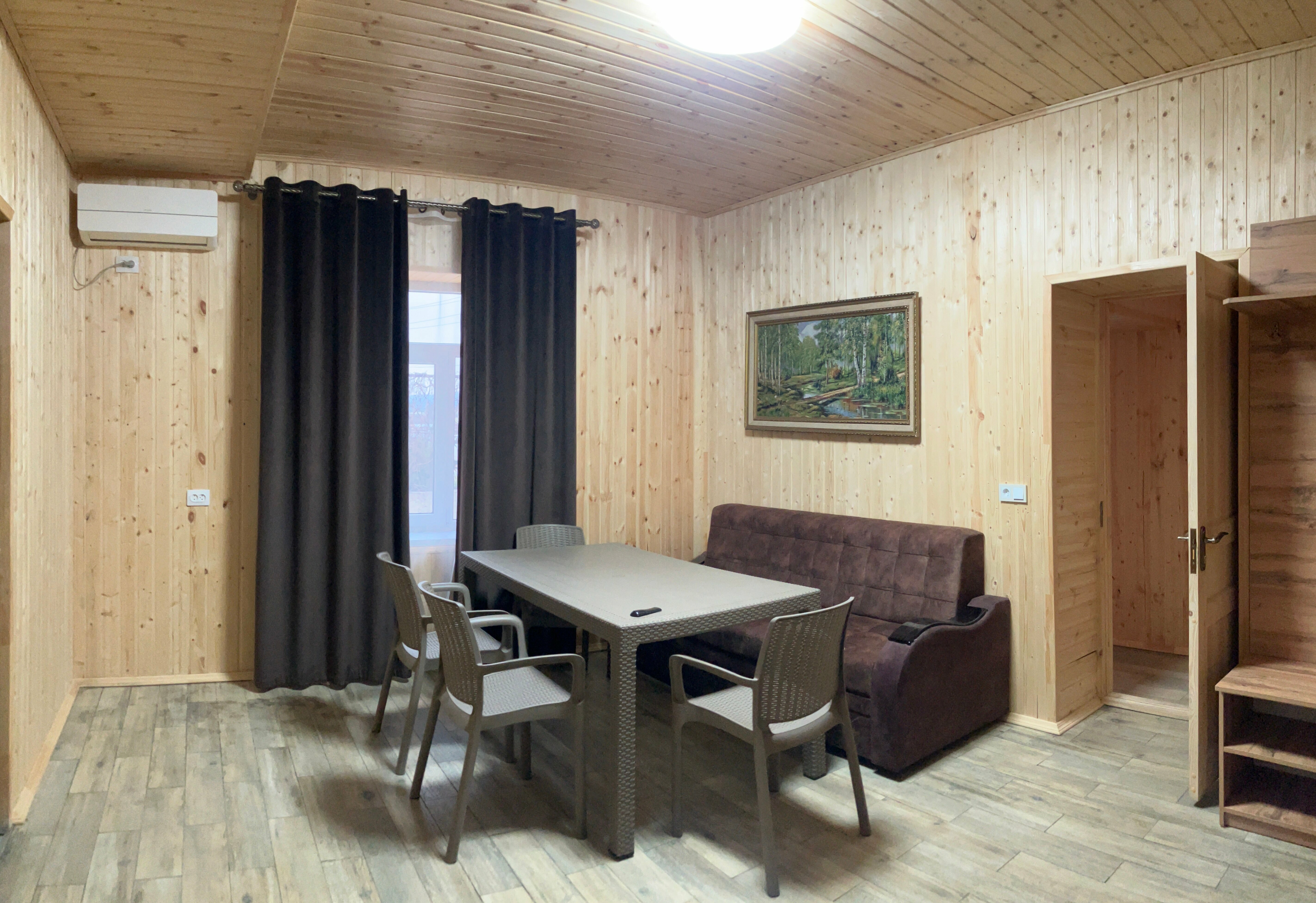 Коттедж Люкс