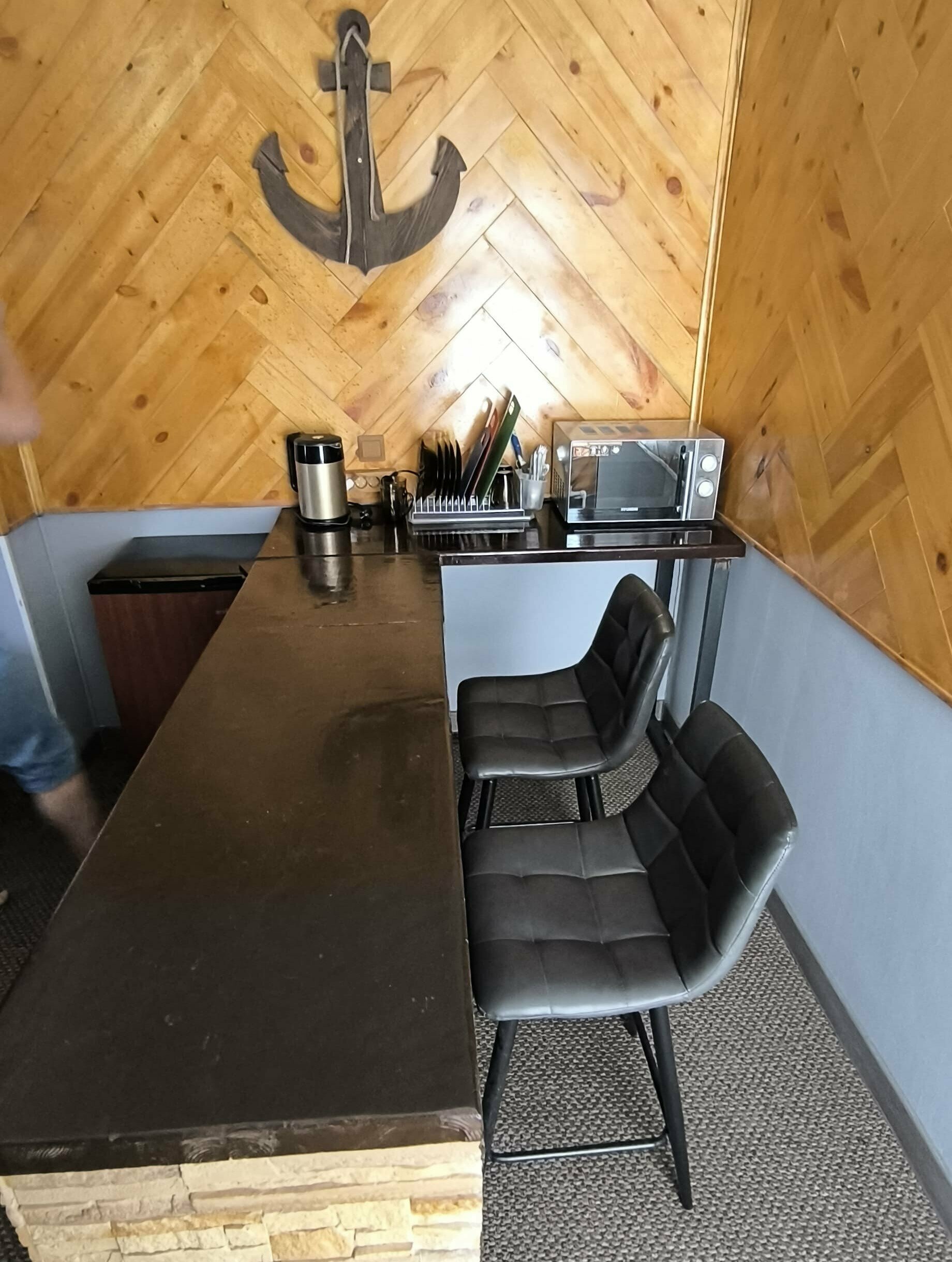 Номер-студия с кроватью размера "king-size" и диван-кроватью