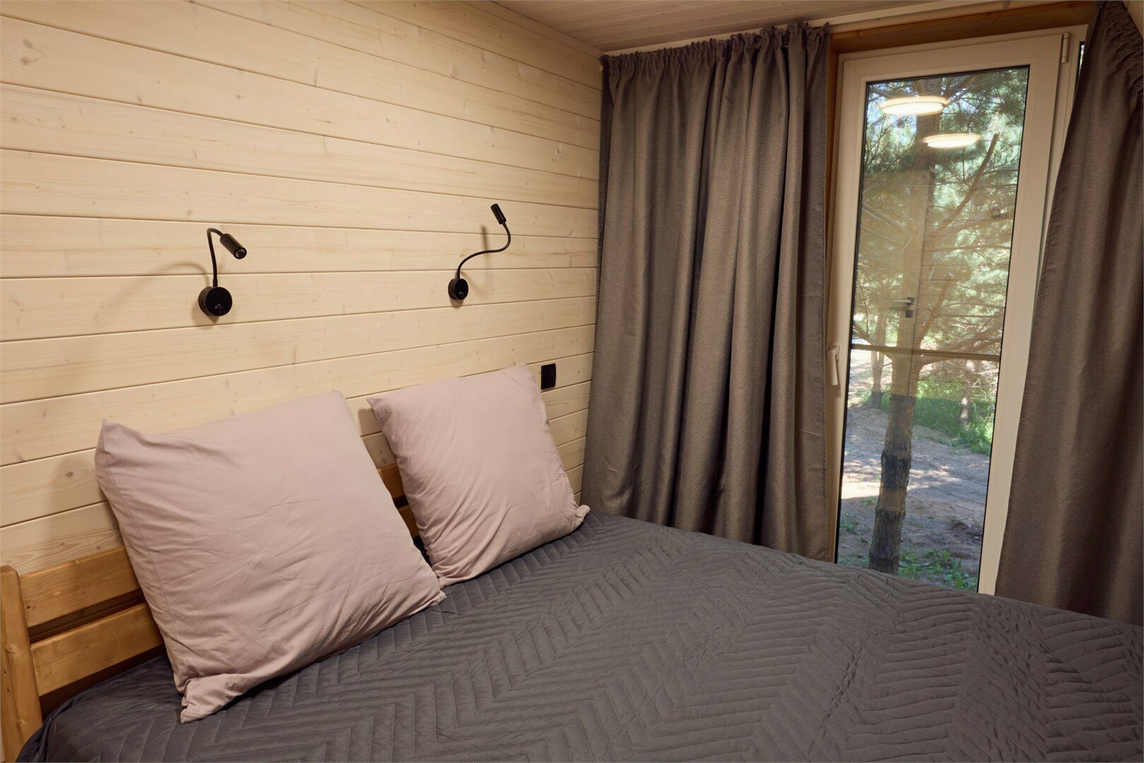 Дом с видом на лес