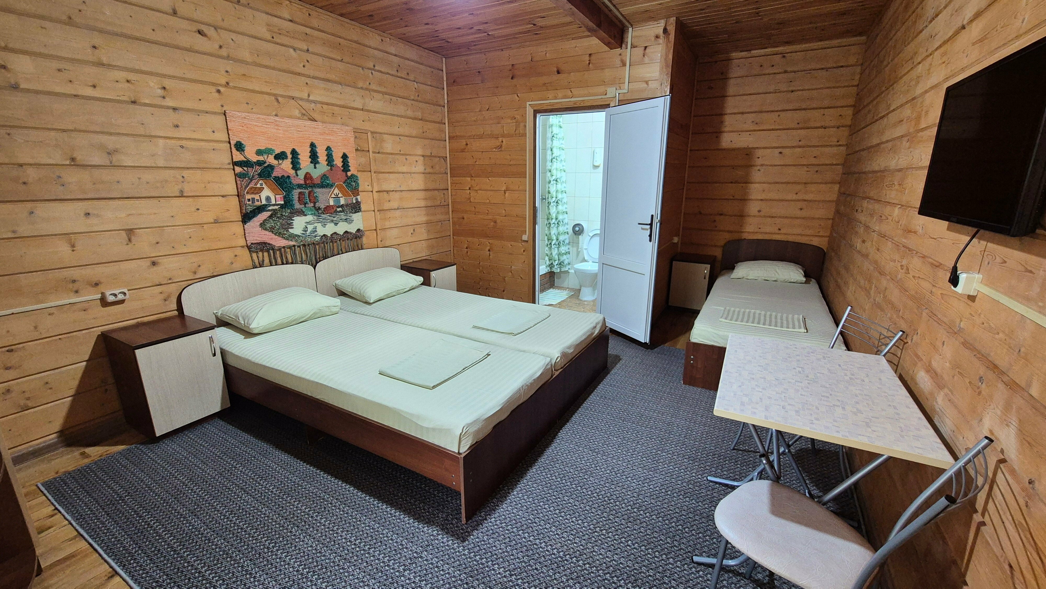 Трехместный номер с раздельными кроватями