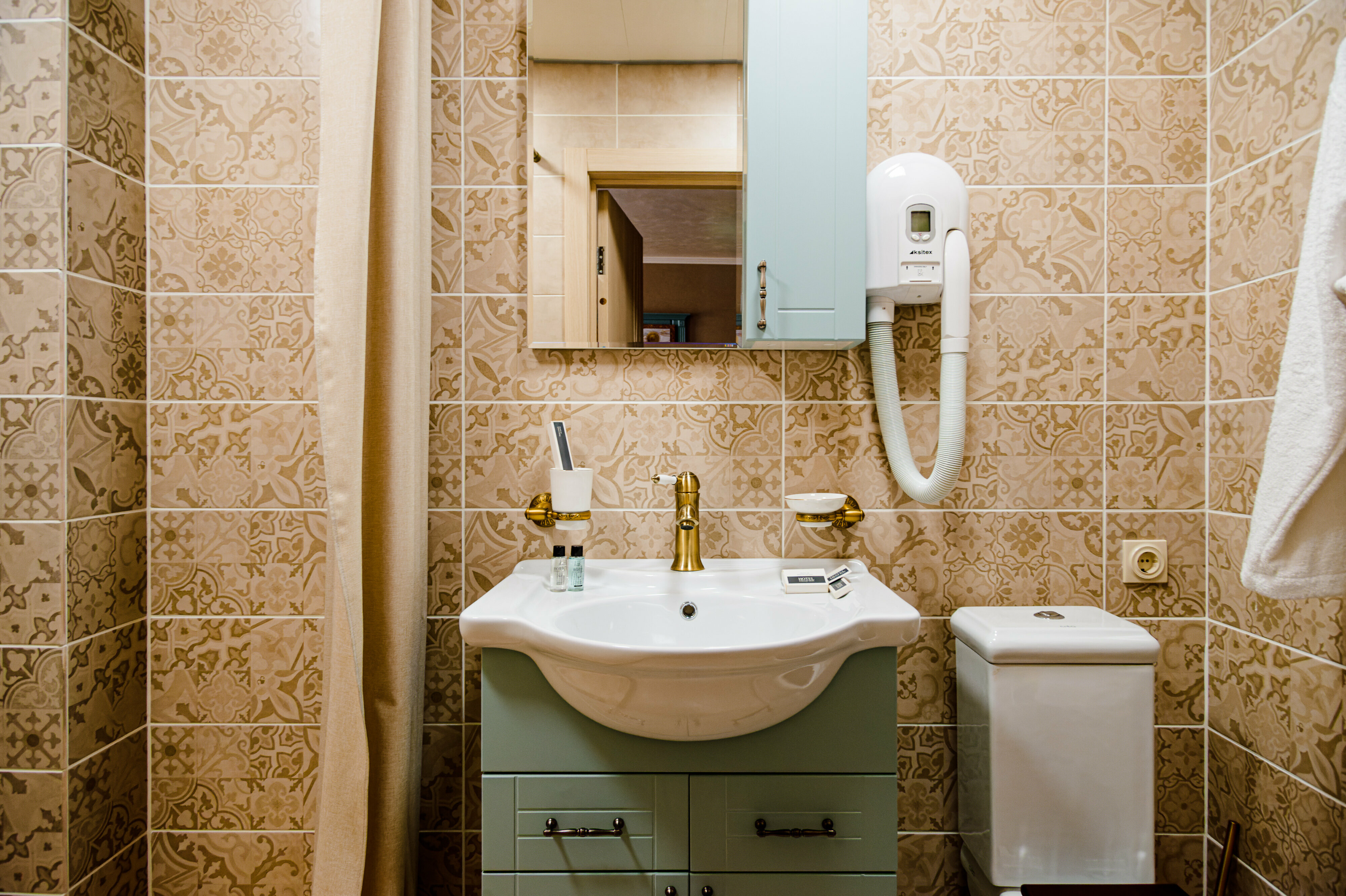 Джуниор сюит